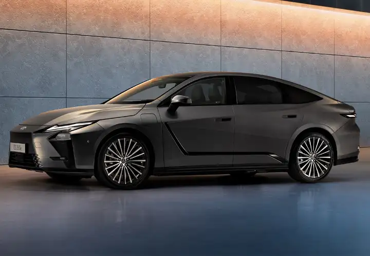 Lexus ES300 2021, foto 7