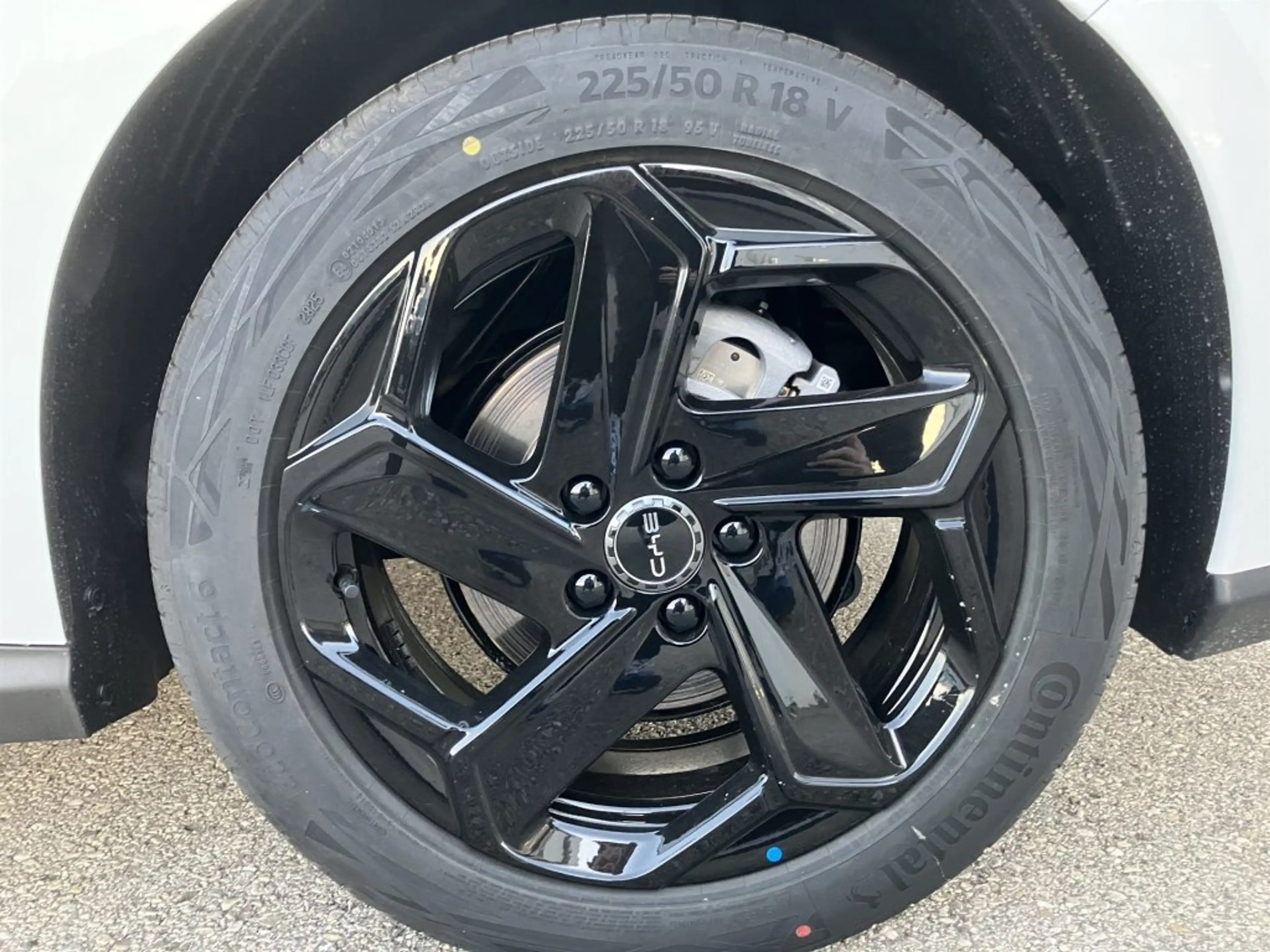 BYD Seal 6 DM-i Touring Comfort — photo 8