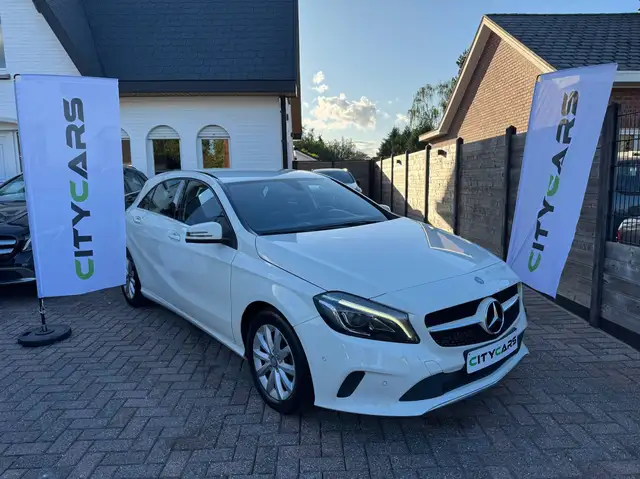 Mercedes-Benz A 180 d-STYLE-EU6b-PERFECTE STAAT-LED-NAVI-MET 1 JAAR WAARBORG + GROOT ONDERHOUD!!