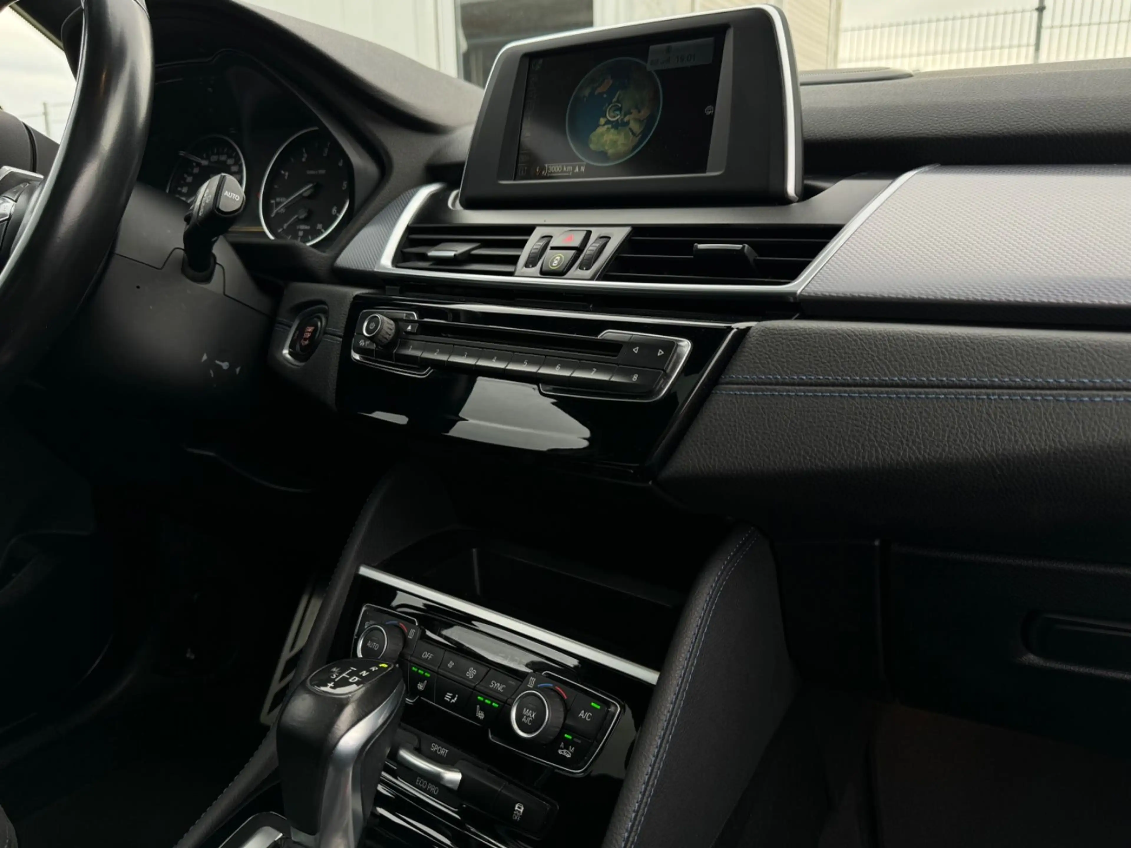 BMW 220 d AUTOMATIK,M-SPORT,NAVI,PANO,LED,PDC,SHZ,TP — photo 15