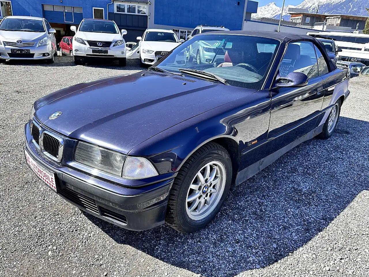 BMW 318 i Cabrio, foto 3