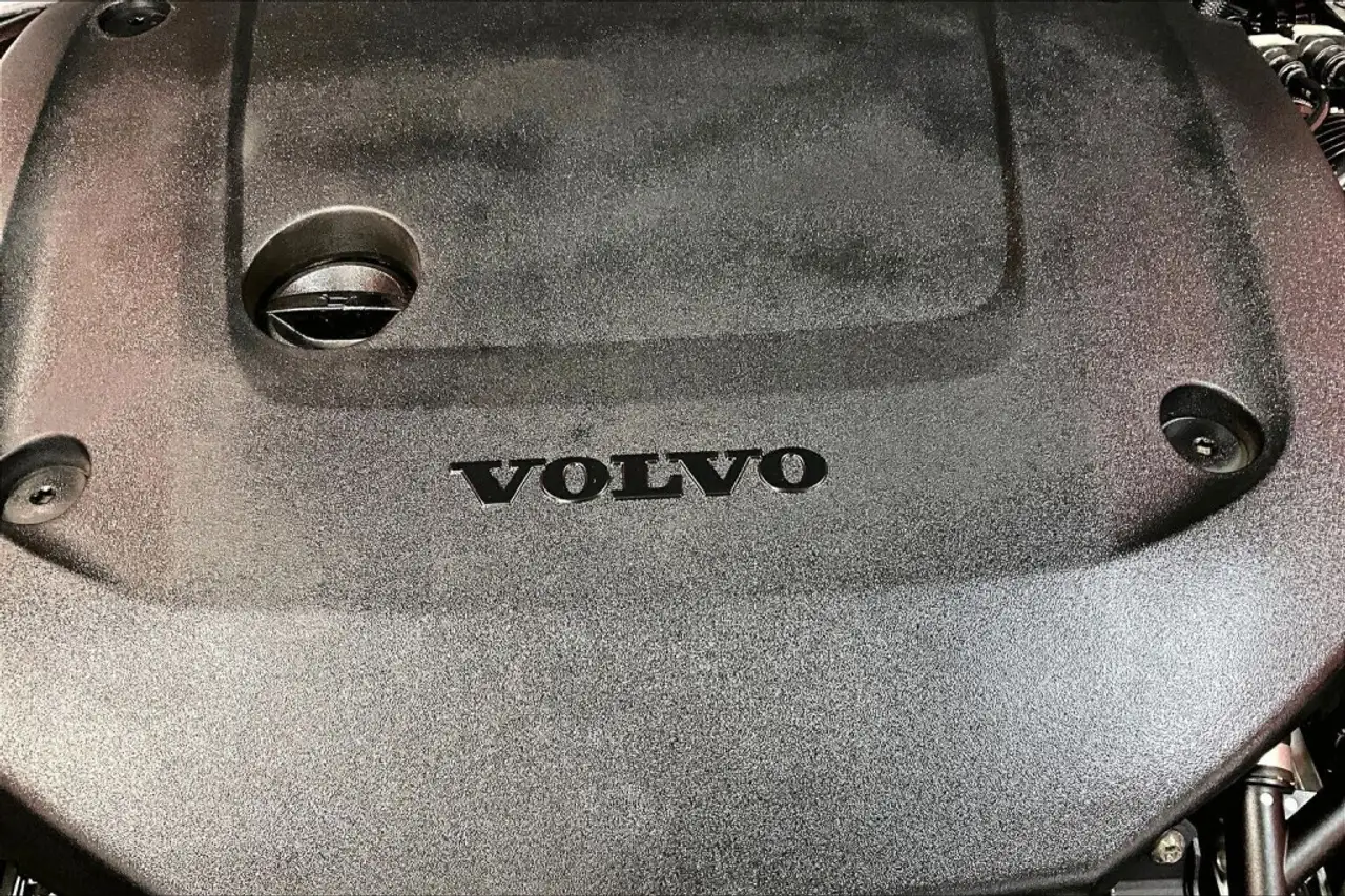Volvo XC60 снимка Volvo XC60