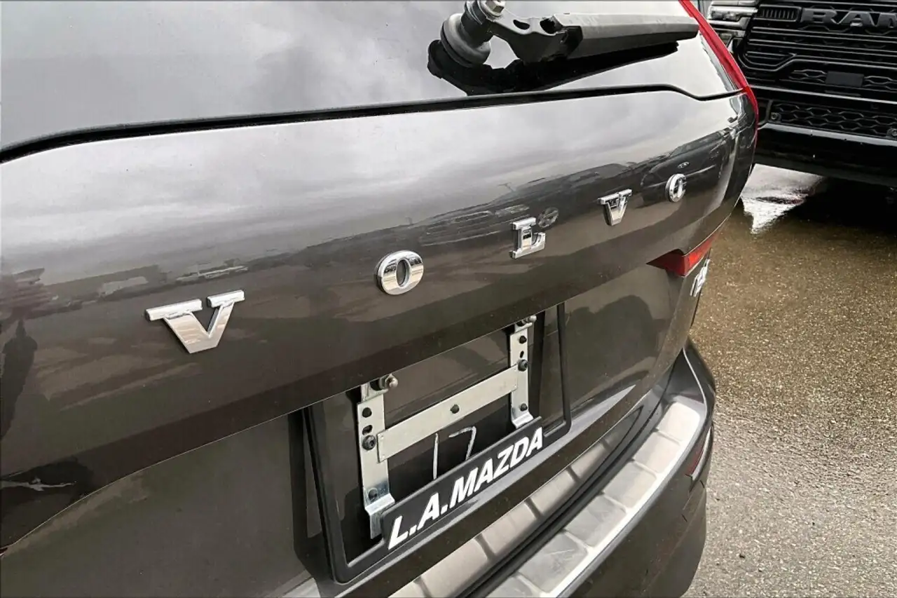 Volvo XC60 снимка Volvo XC60