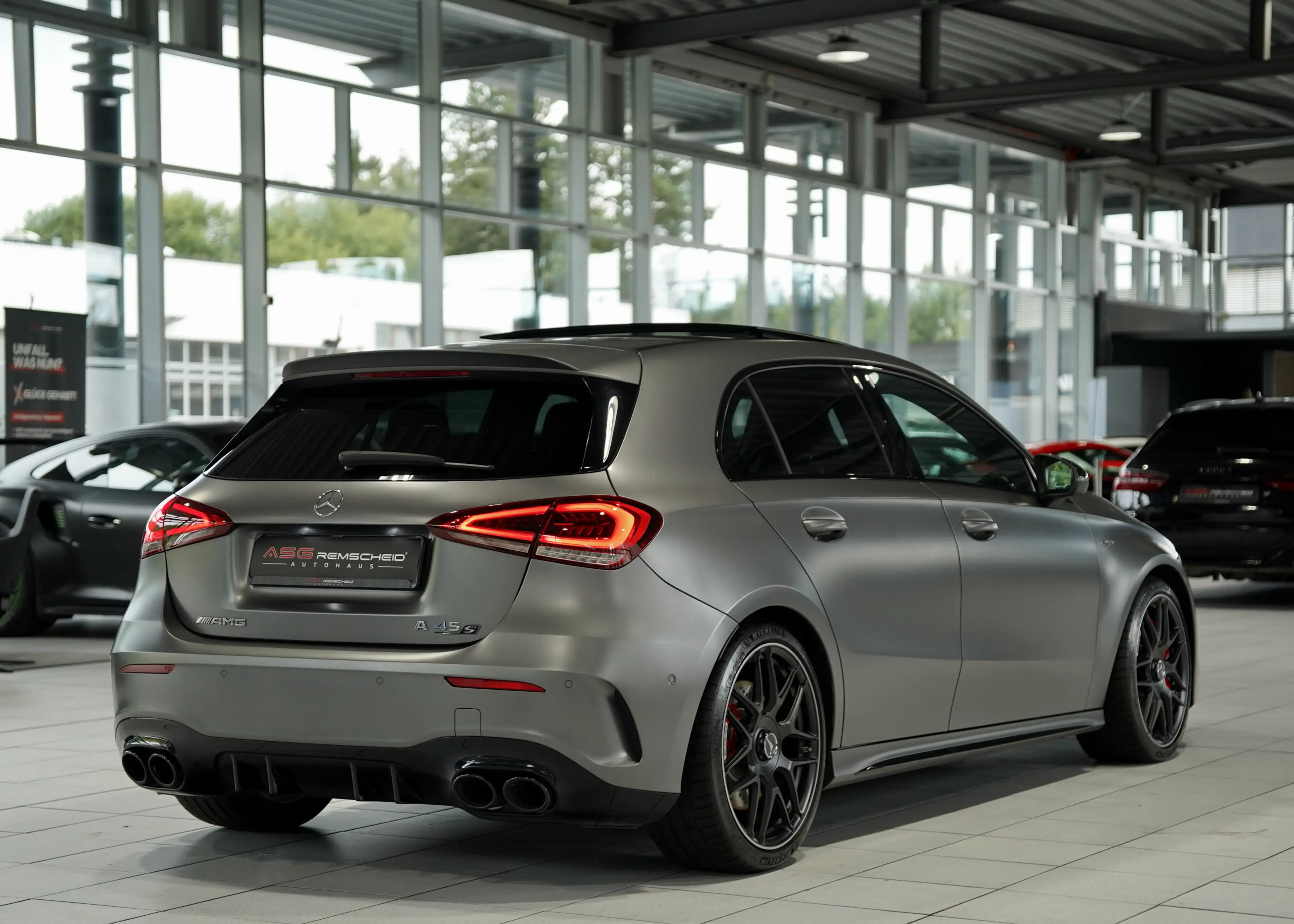 Mercedes-Benz A 45 AMG S 4M *2.H *19 *Schale *Perf-AGA *Pano — photo 7