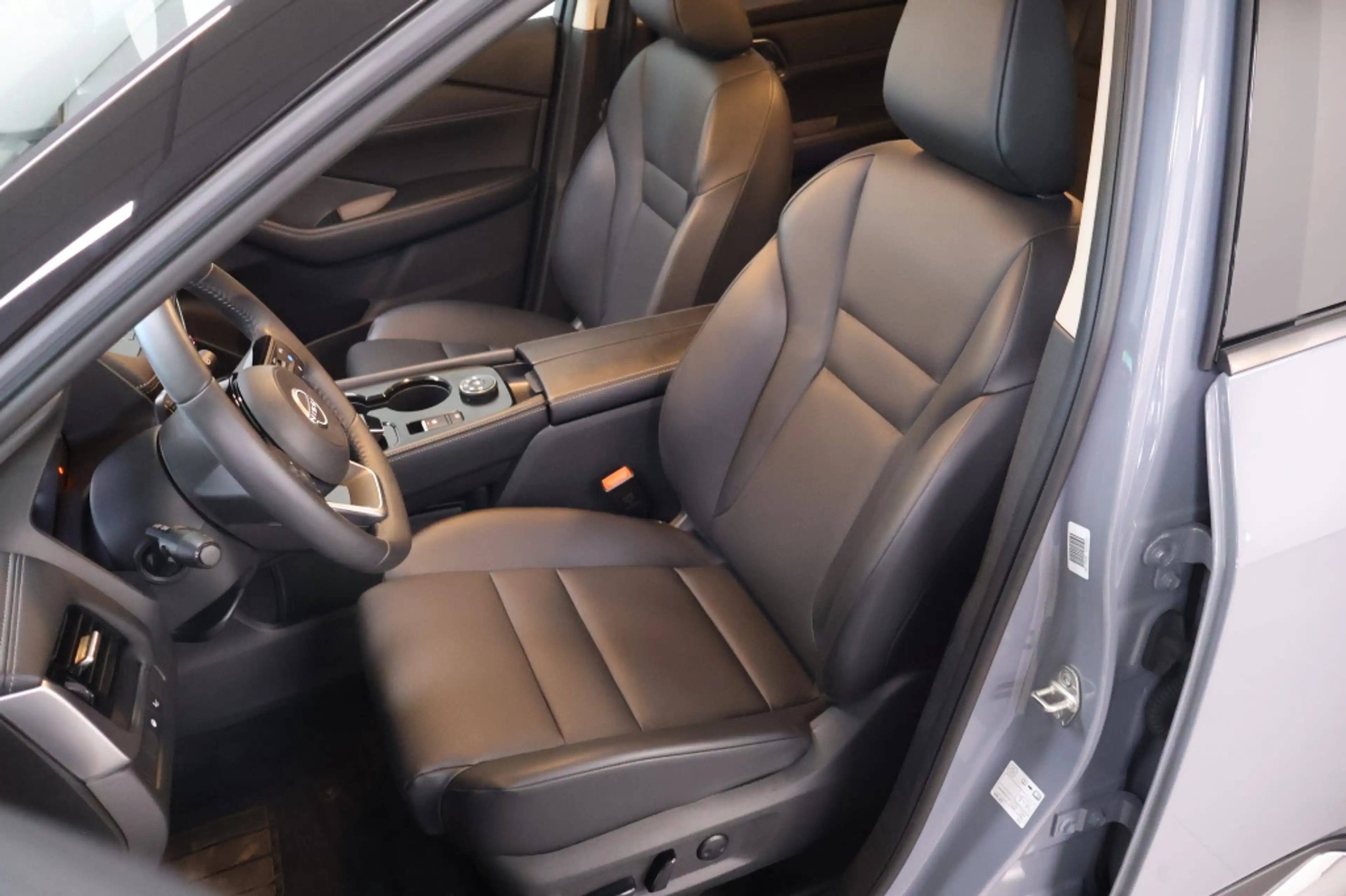Nissan X-Trail 1.5 e-4ORCE Tekna 4WD | Two-Tone — photo 12