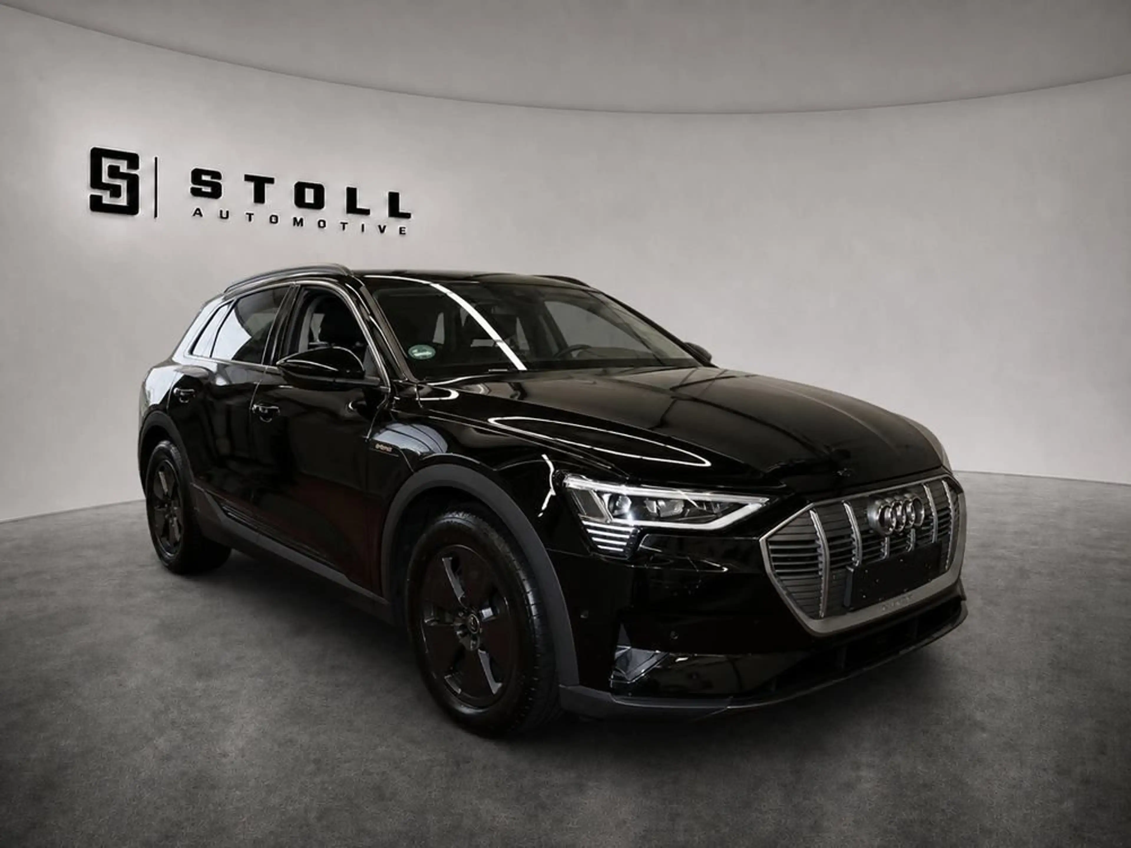 Audi e-tron 50 quattro — photo 3
