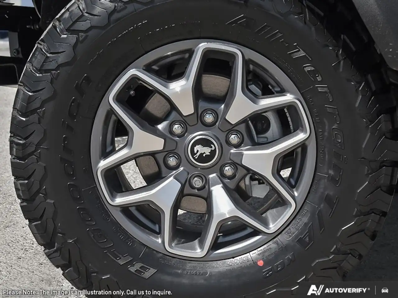 Ford Bronco снимка Ford Bronco