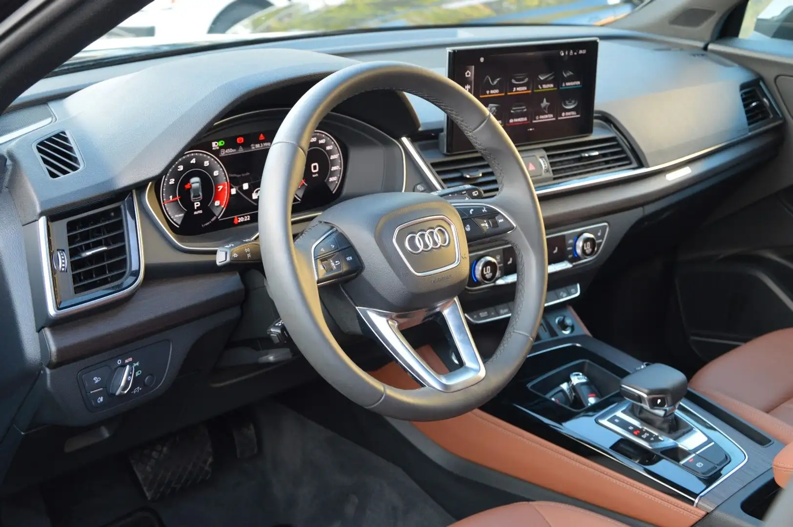 Audi Q5 45 TFSI quattro/Pano/Memory/360°/Keyless/B&O Gris - 2