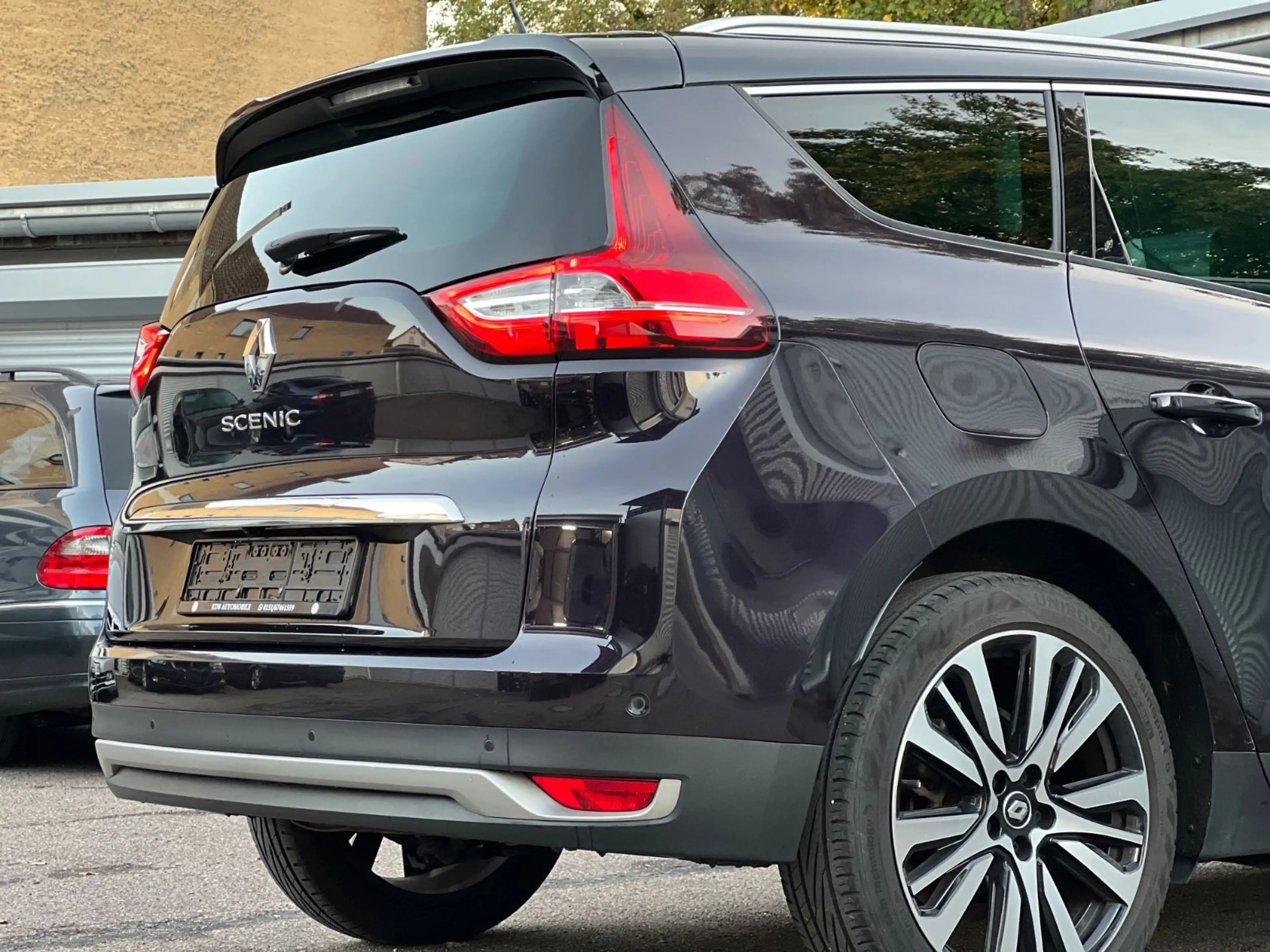 Renault Scenic IV Grand InitialeParisAutomatikKameraACC — photo 13