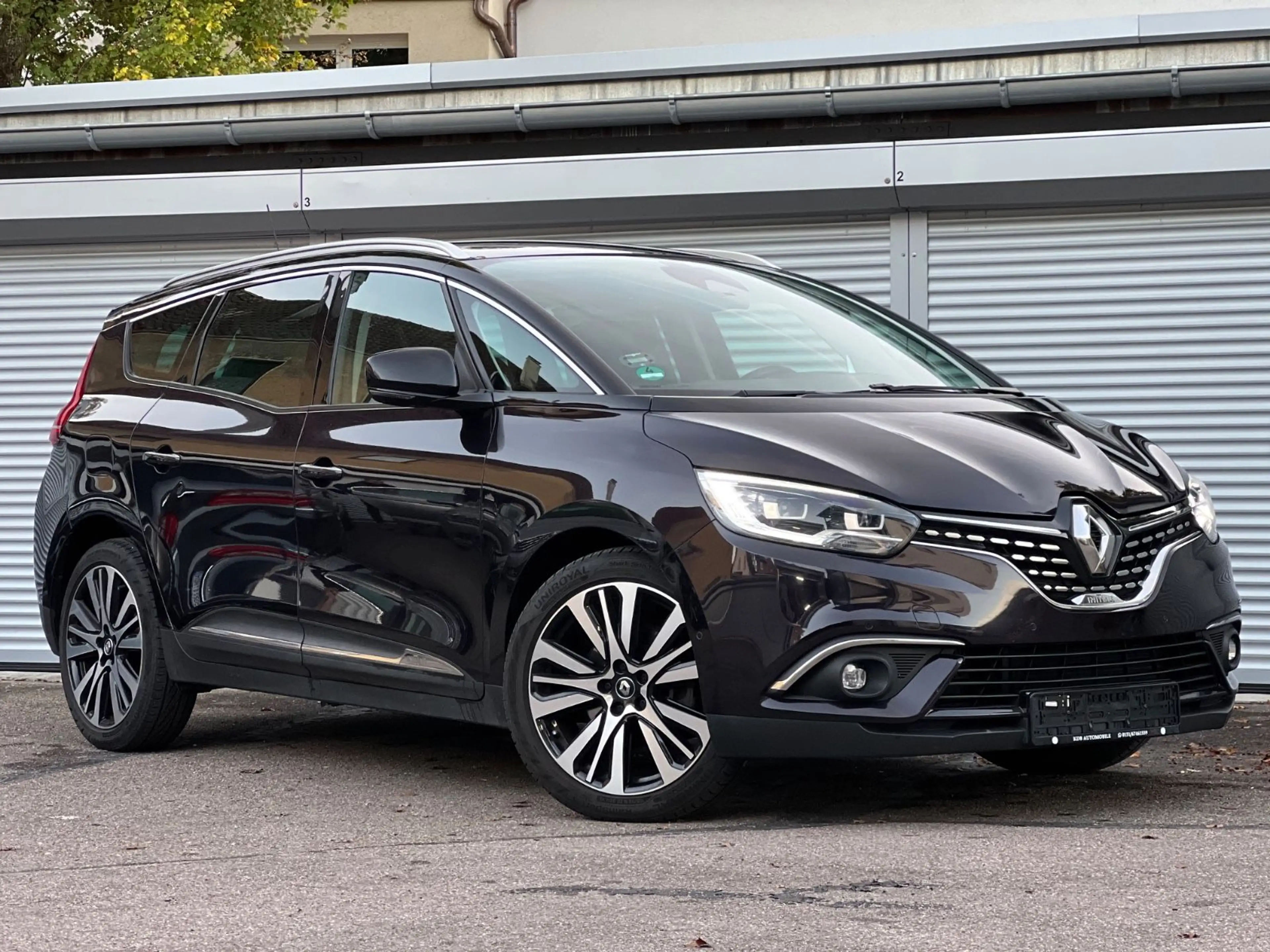 Renault Scenic IV Grand InitialeParisAutomatikKameraACC — photo 2