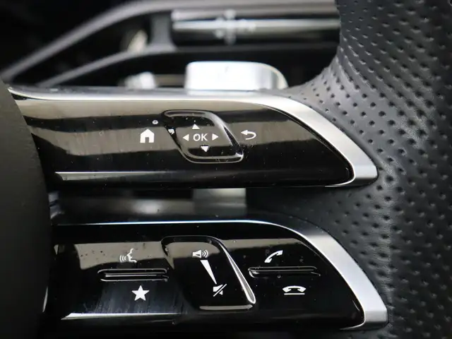Mercedes-Benz E-Class view 14