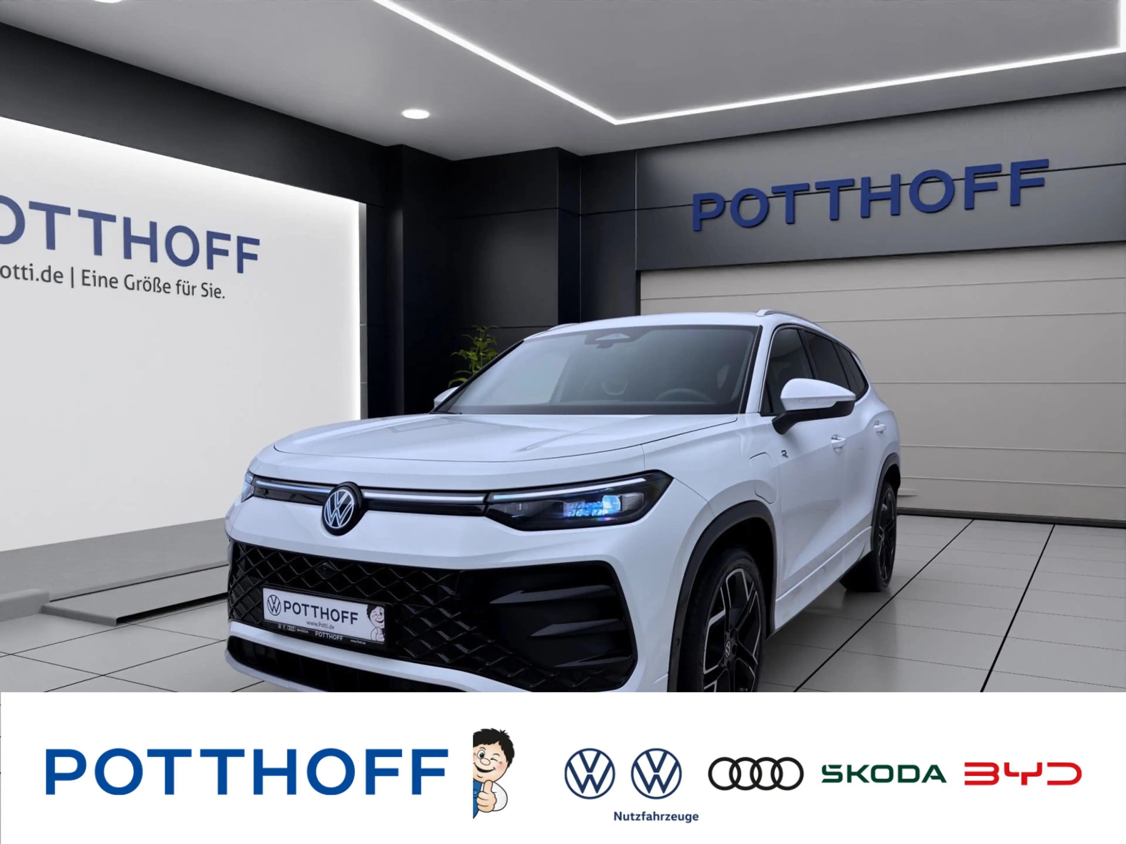 Volkswagen Tayron 1.5 TSI eHybrid DSG R-LINE AHK KAMERA SIT