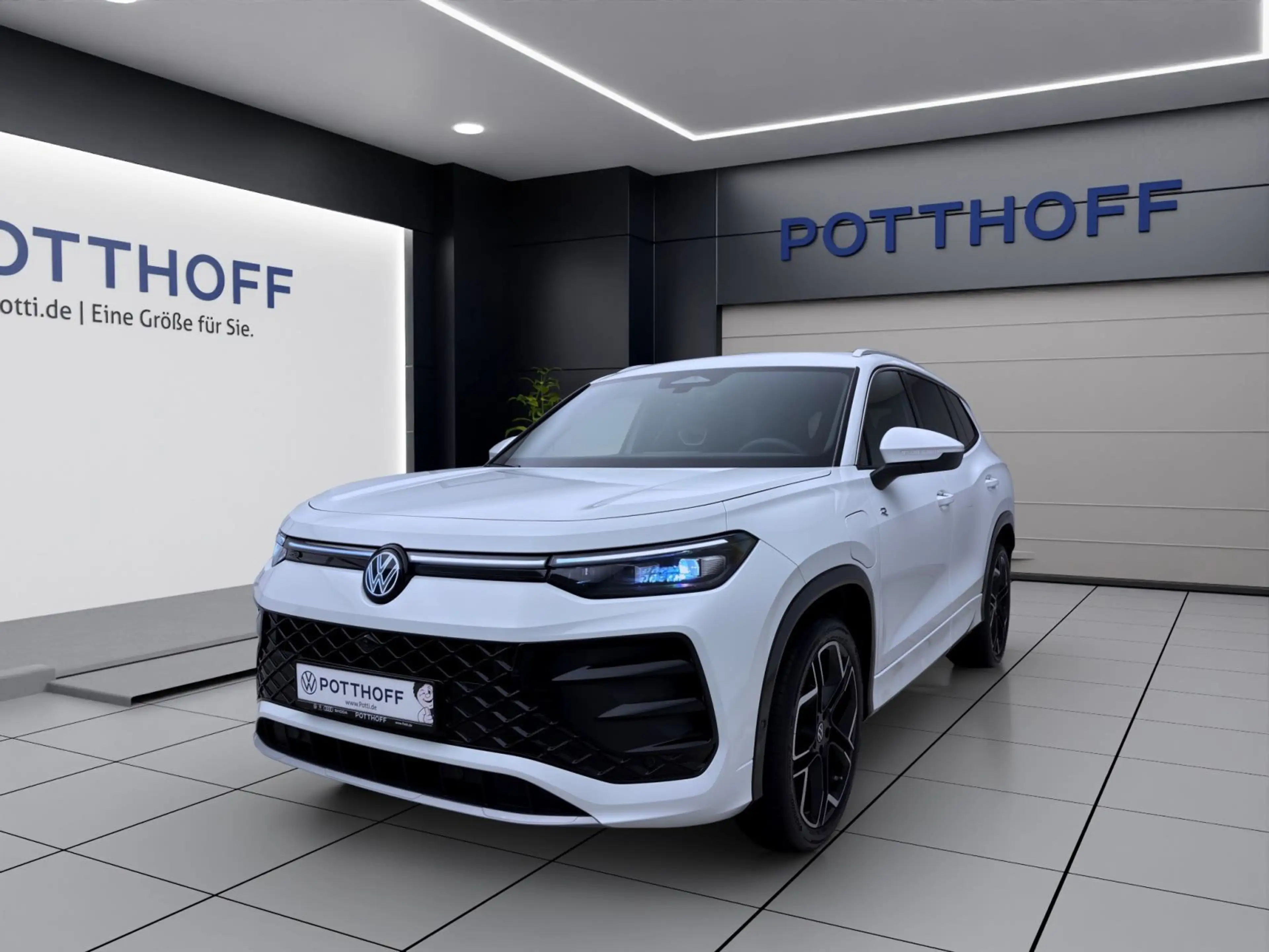 Volkswagen Tayron 1.5 TSI eHybrid DSG R-LINE AHK KAMERA SIT — photo 2