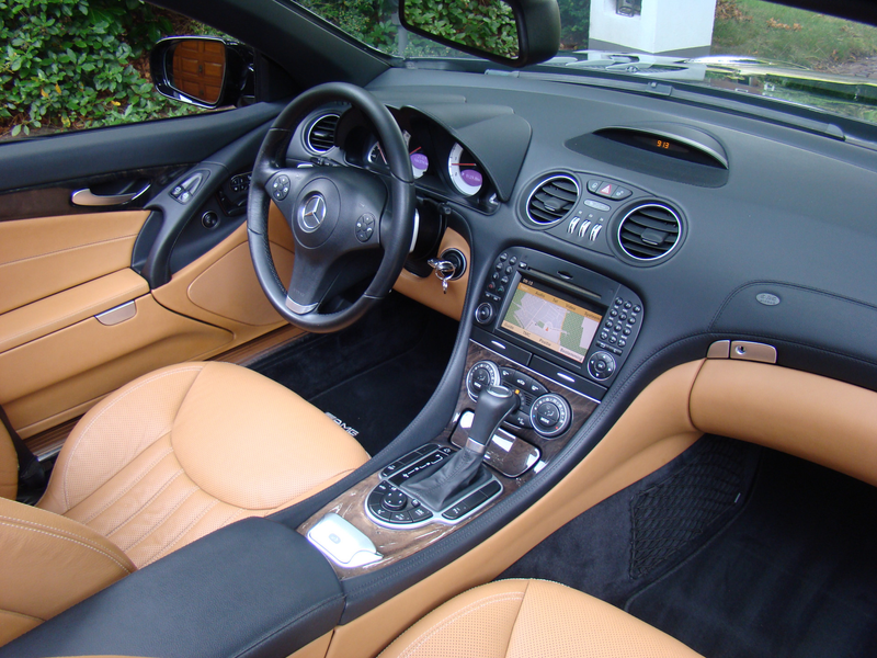 Mercedes-Benz SL 500 387 pk — photo 15