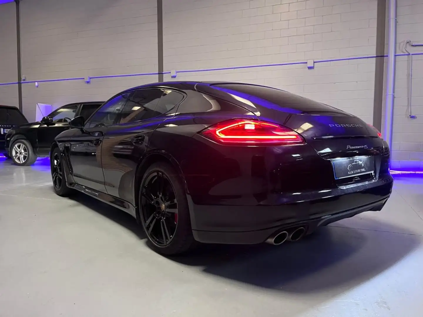 Porsche Panamera 4S Aut. Negro - 2
