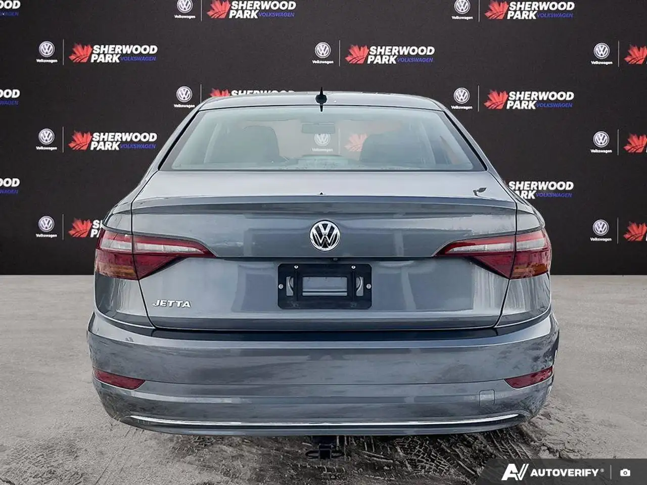 Volkswagen Jetta снимка Volkswagen Jetta