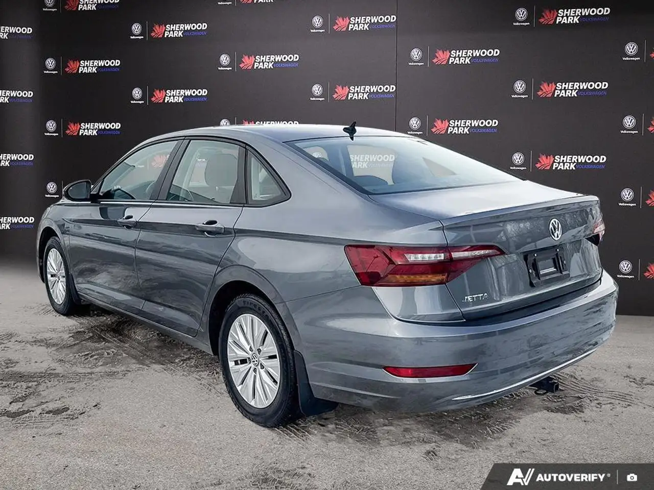 Volkswagen Jetta снимка Volkswagen Jetta