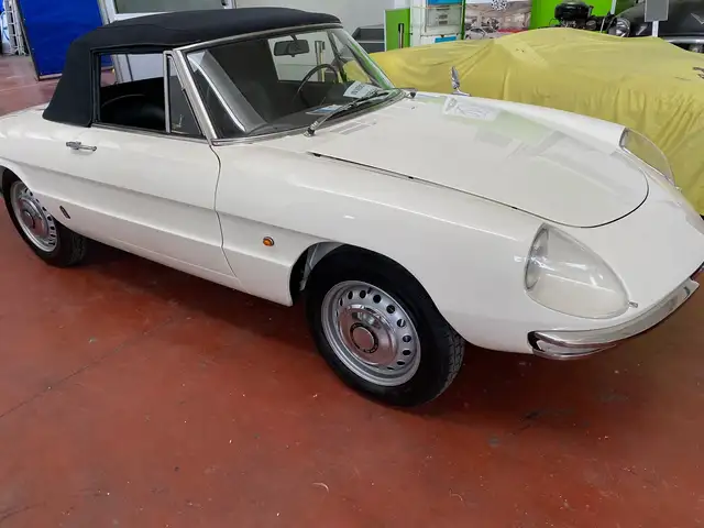 Alfa Romeo Spider 1600