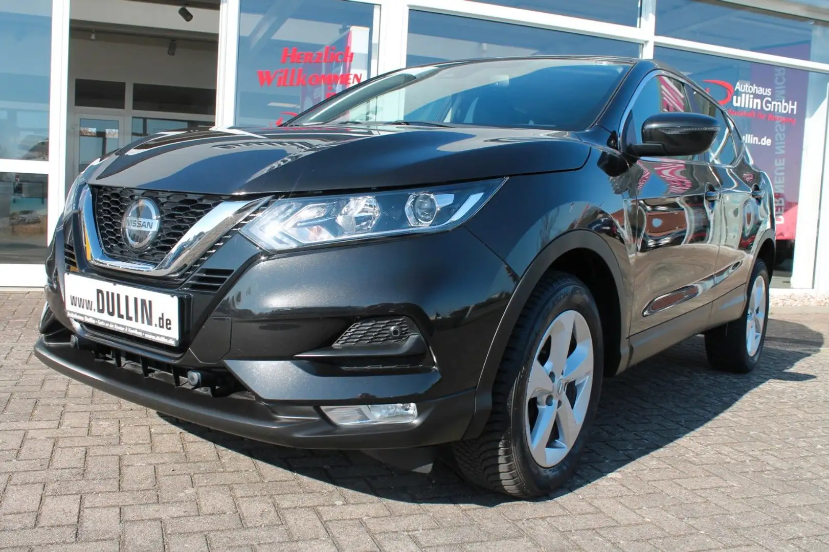 Nissan Qashqai 1,3 DIG-T Rückfahrkamera+Allwetterreifen Noir - 2