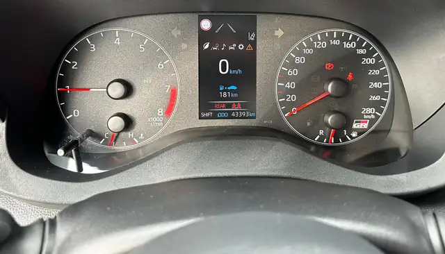 Toyota Yaris view 28