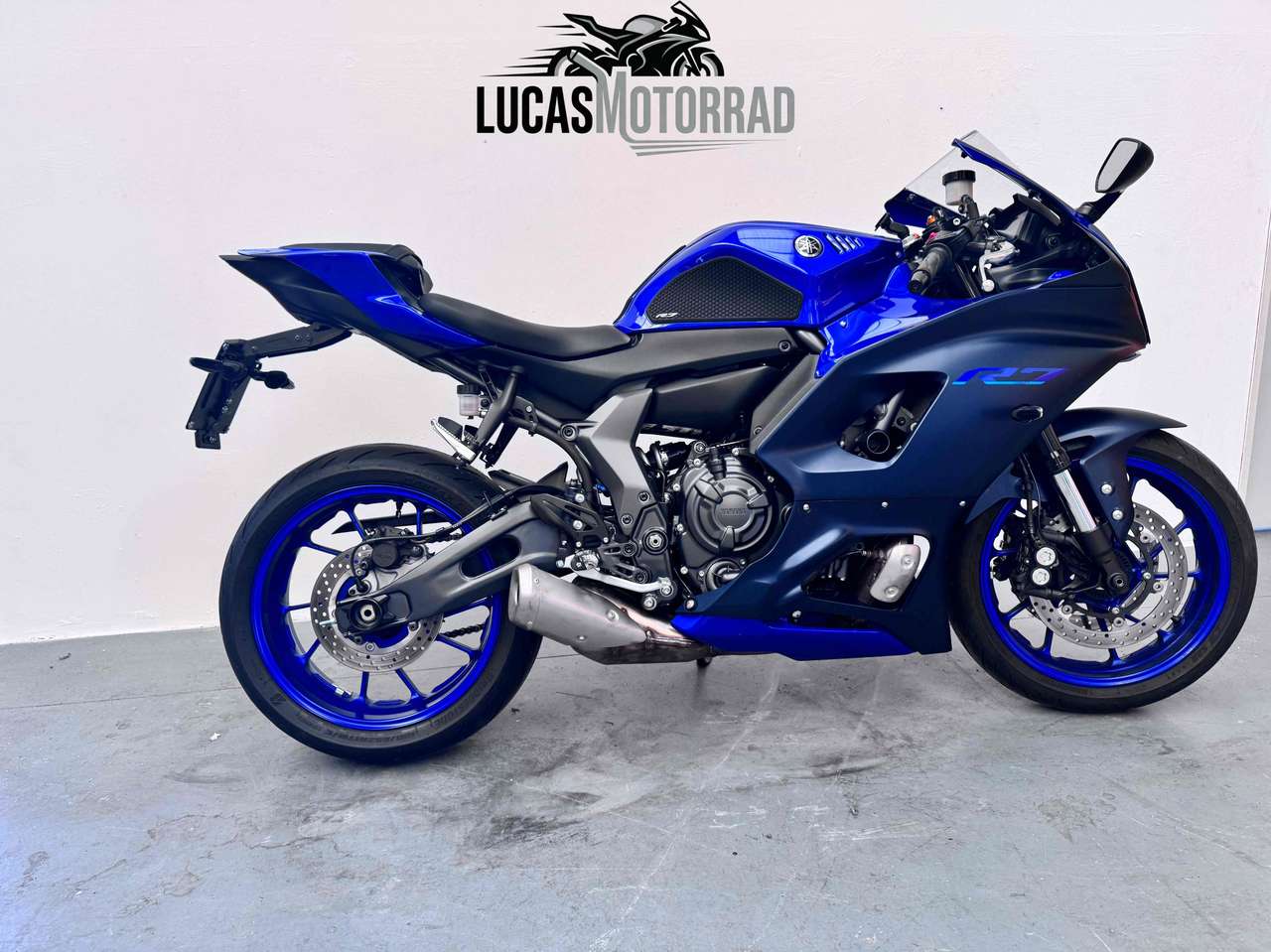 Yamaha YZF-R7