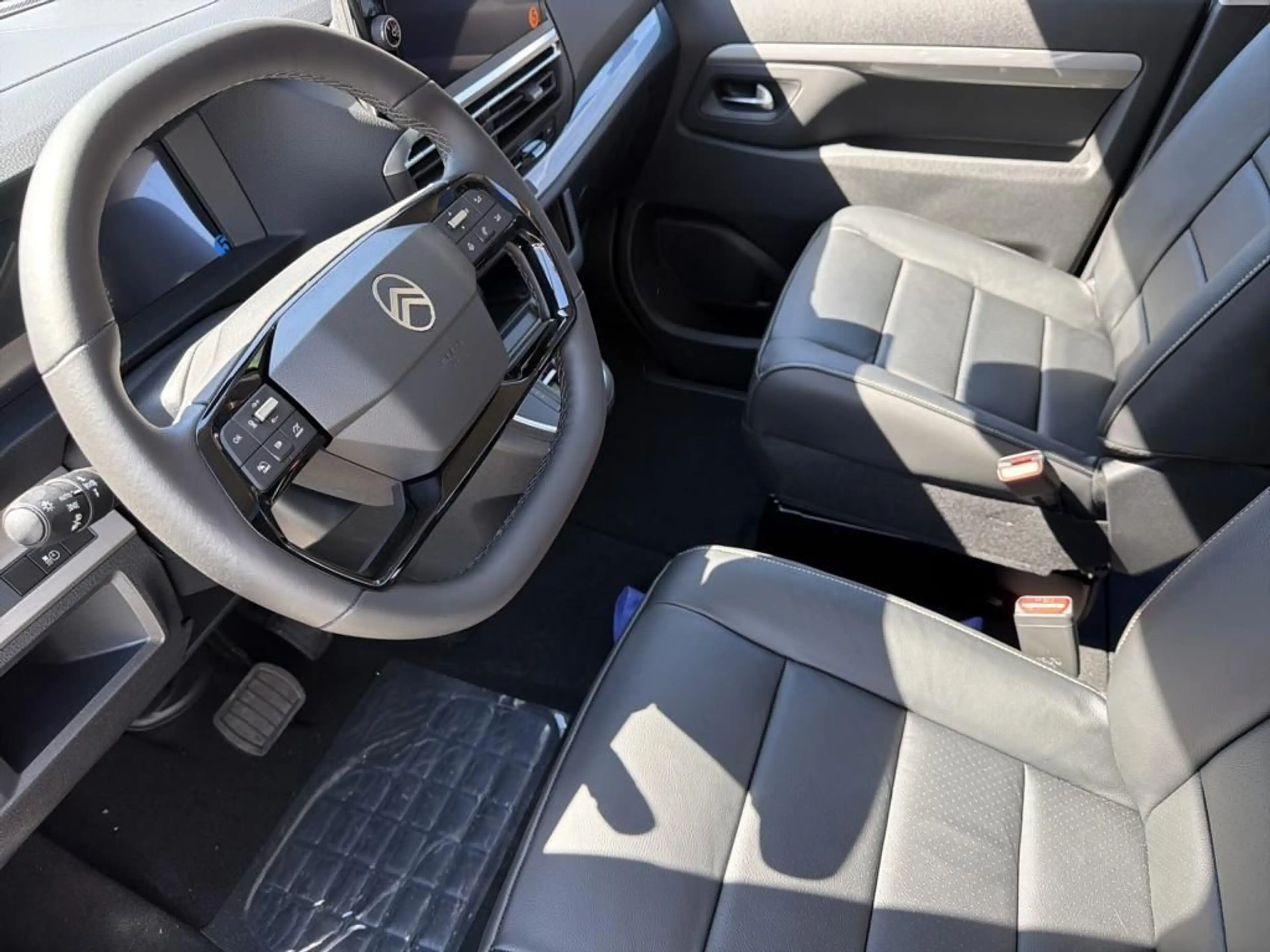 Citroen Spacetourer M 2.0 BlueHDi 180 EAT8 Max — photo 7