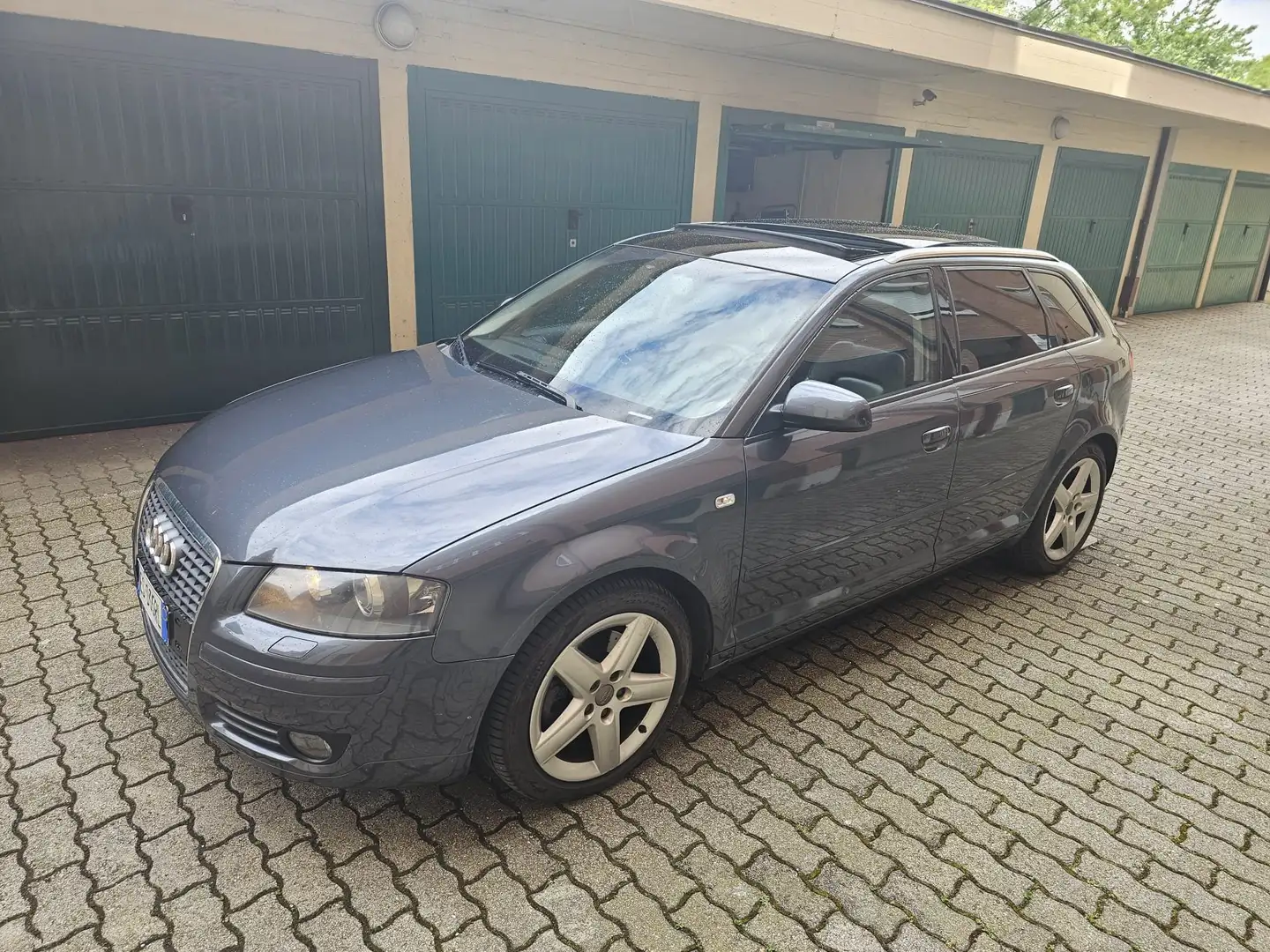 Audi A3 A3 Sportback 2.0 tdi Attraction 170cv s-tronic - 2