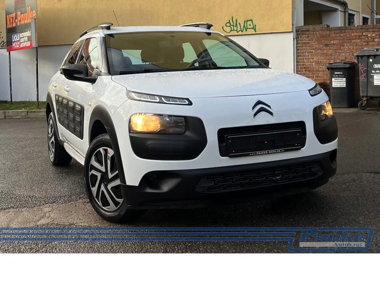Citroen C4 Cactus 1.2 VTi PT 82 Feel*Tempo*PDC*BT*LED* Weiß - 1