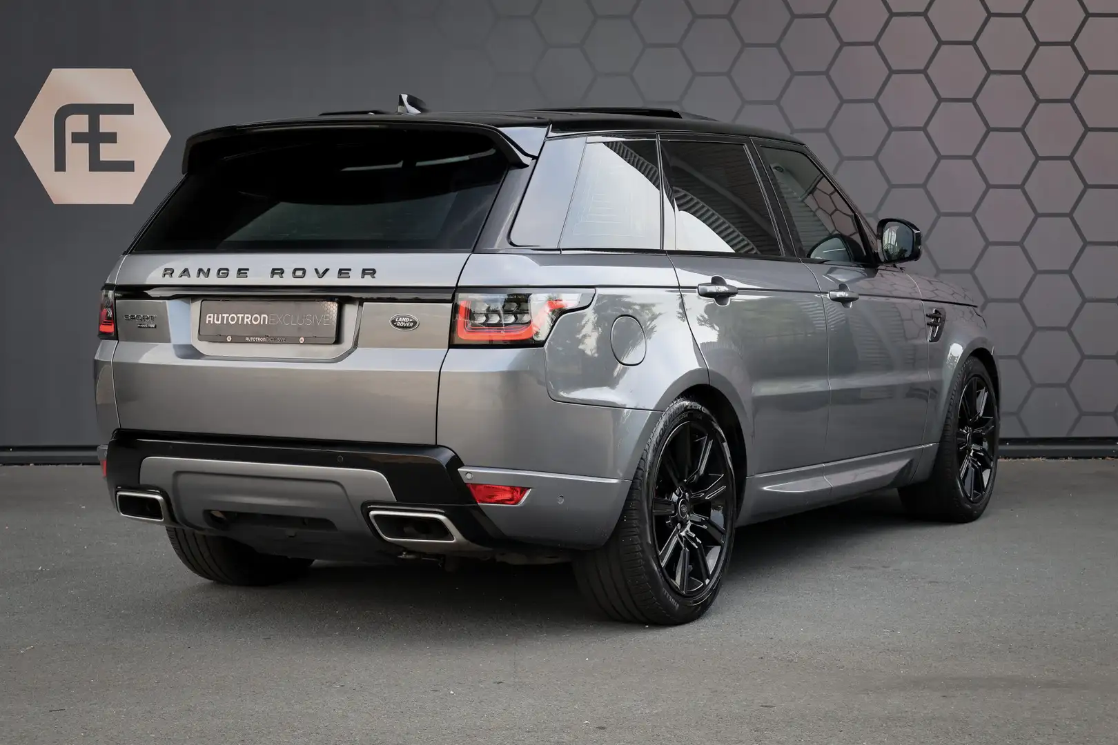 Land Rover Range Rover Sport P400E LIMITED EDITION ORIGINEEL NL | ADAPTIVE CRUI Grijs - 2