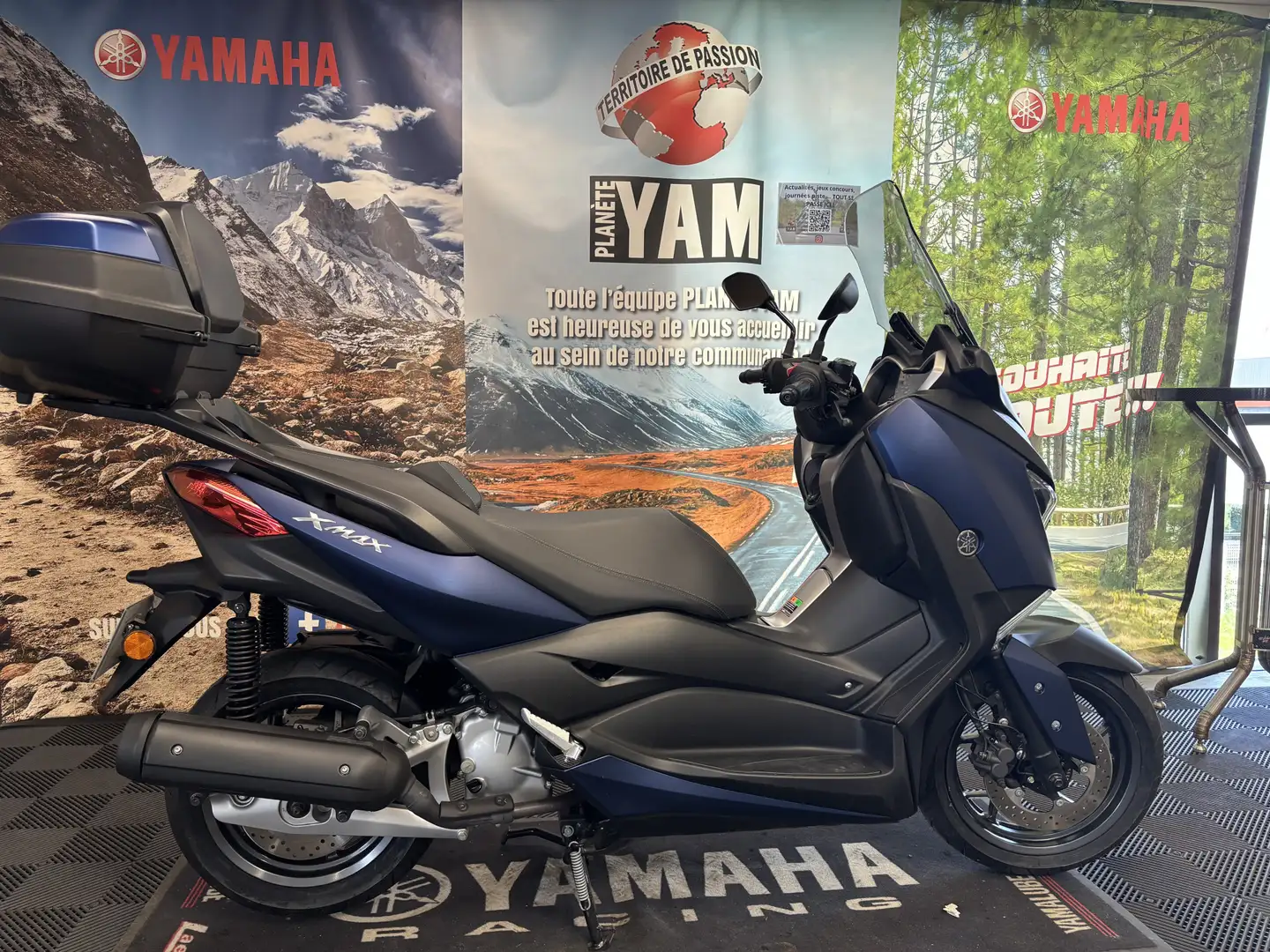 Yamaha X-Max 125 Albastru - 1