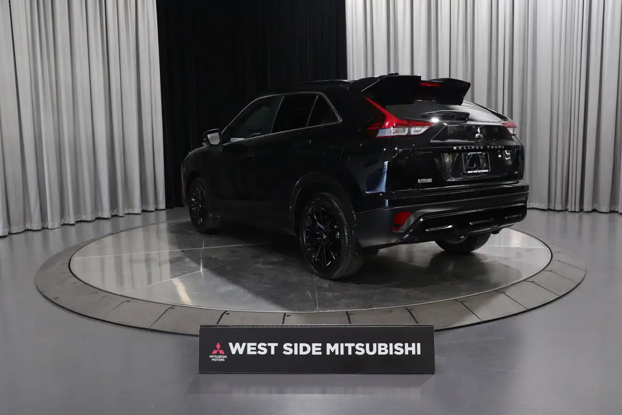 Mitsubishi Eclipse Cross снимка Mitsubishi Eclipse Cross