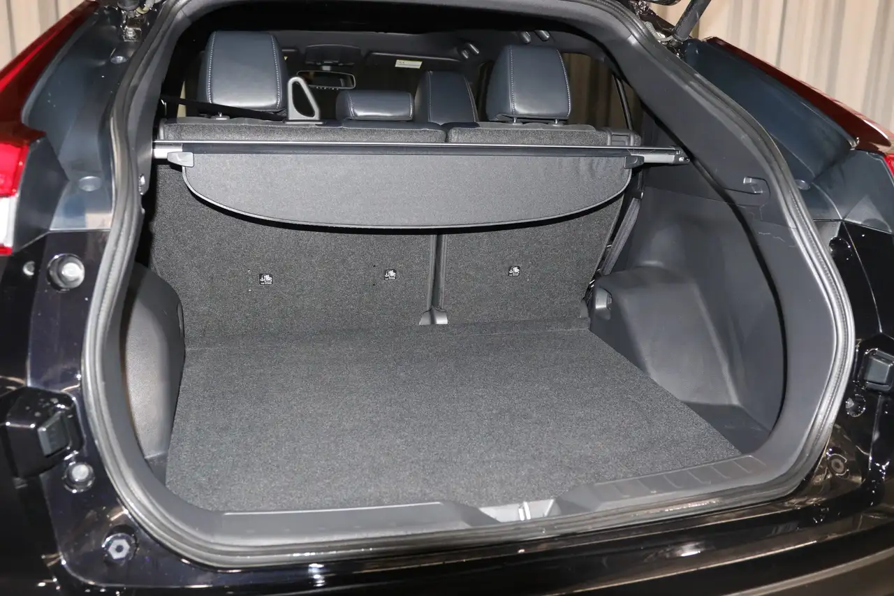 Mitsubishi Eclipse Cross снимка Mitsubishi Eclipse Cross