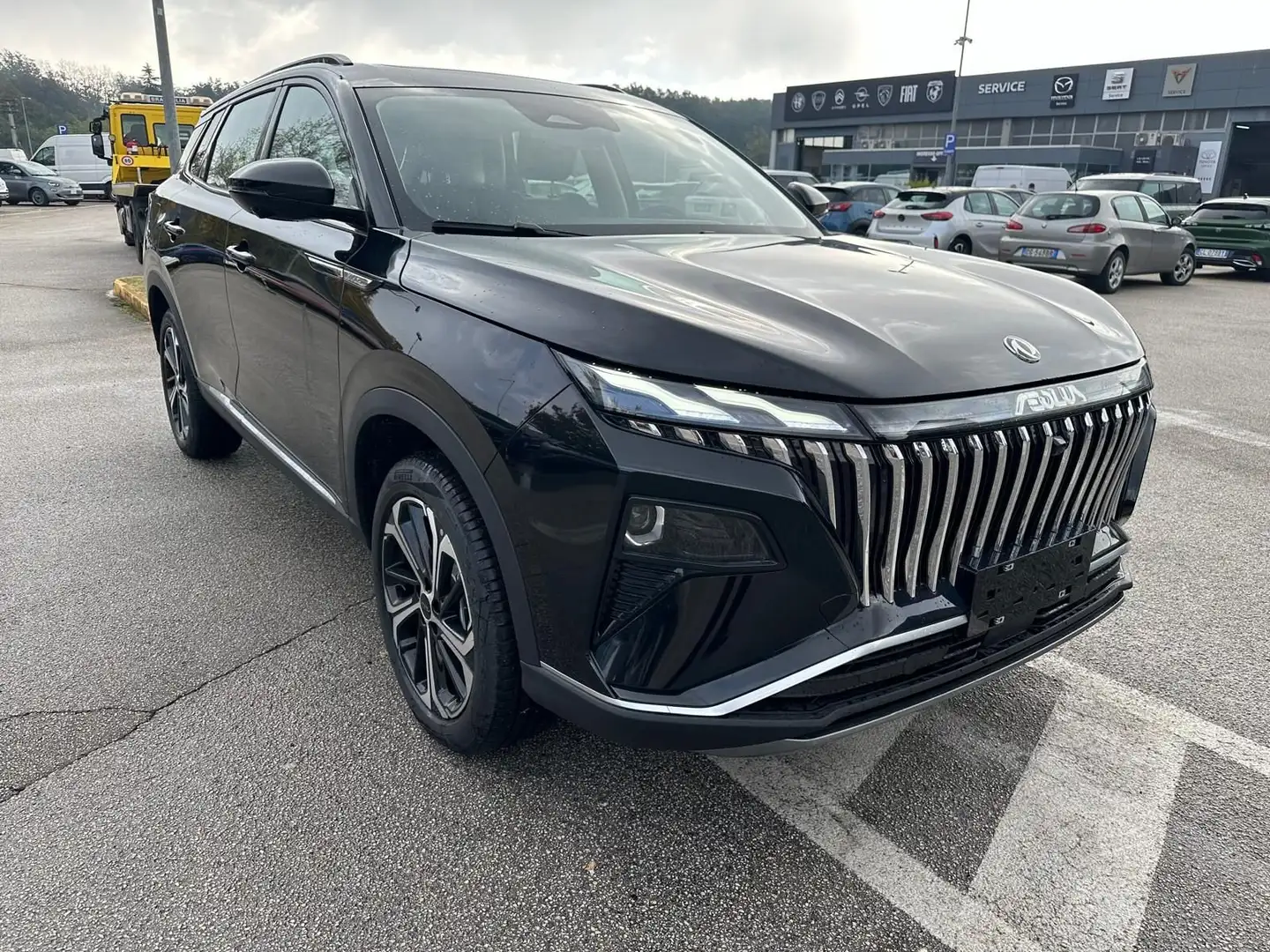 Dongfeng Sonstige huge Schwarz - 1