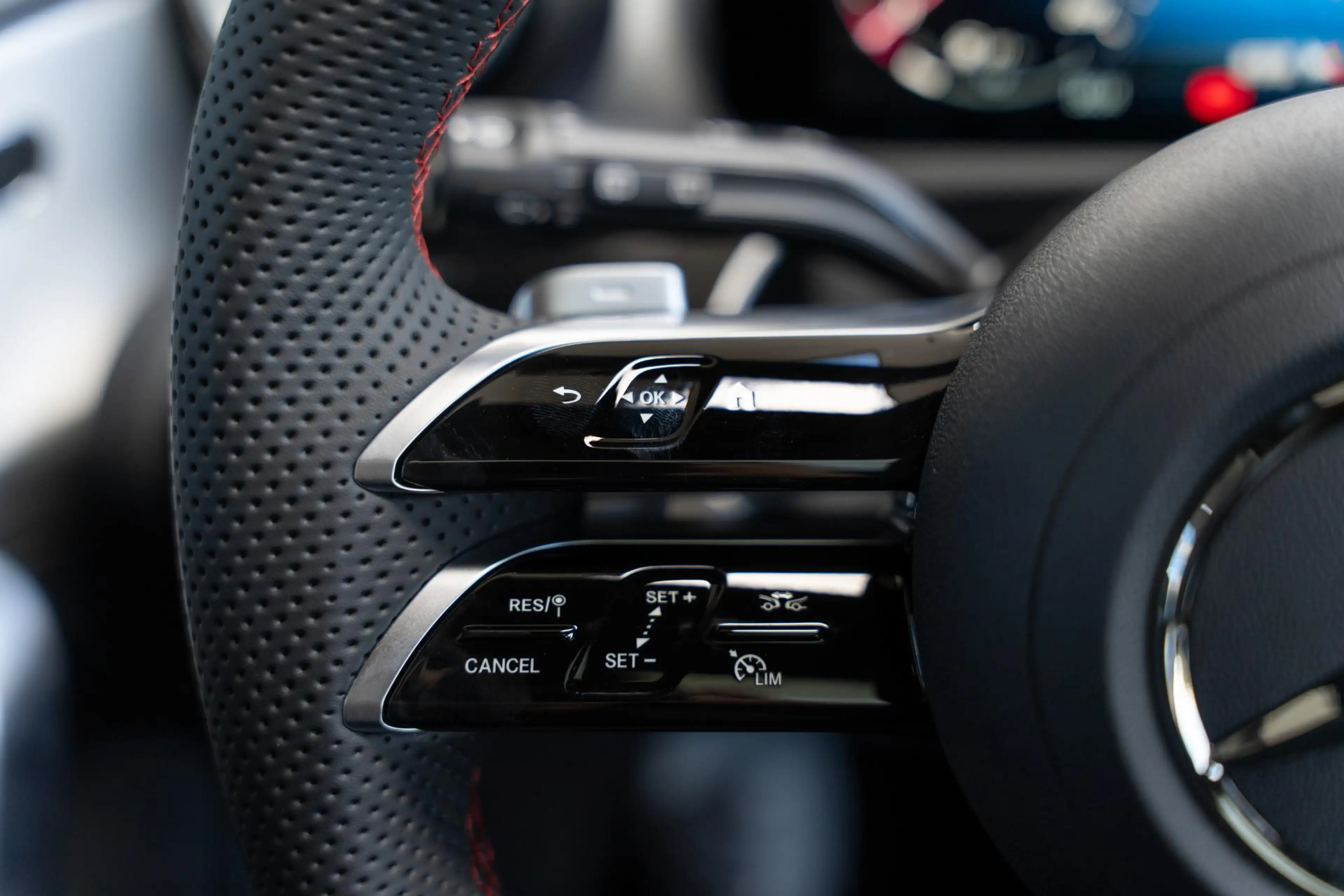 Mercedes-Benz A 180 Business Solution AMG | Panoramaschuifdak | Premiu — photo 14
