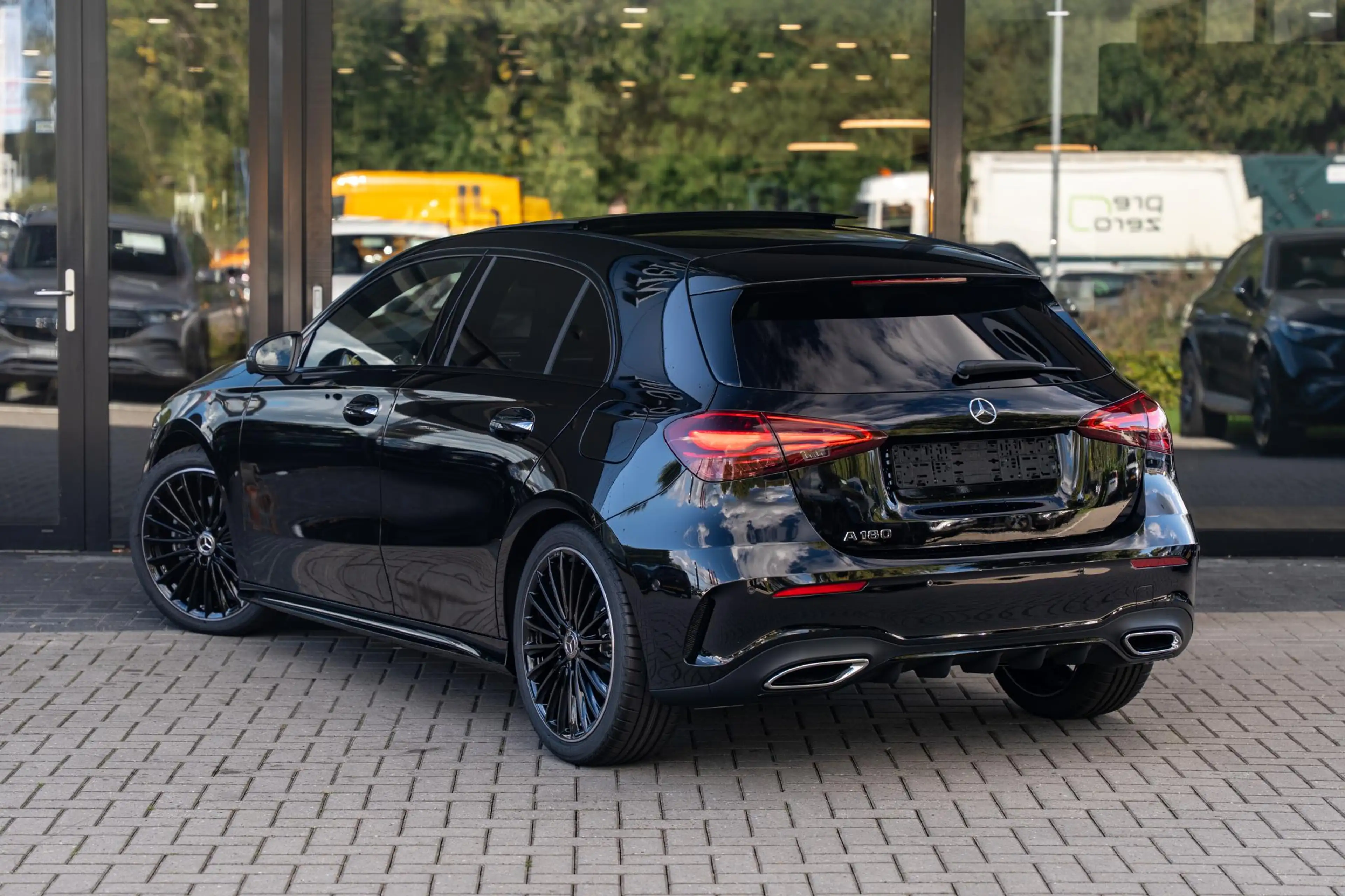 Mercedes-Benz A 180 Business Solution AMG | Panoramaschuifdak | Premiu — photo 10