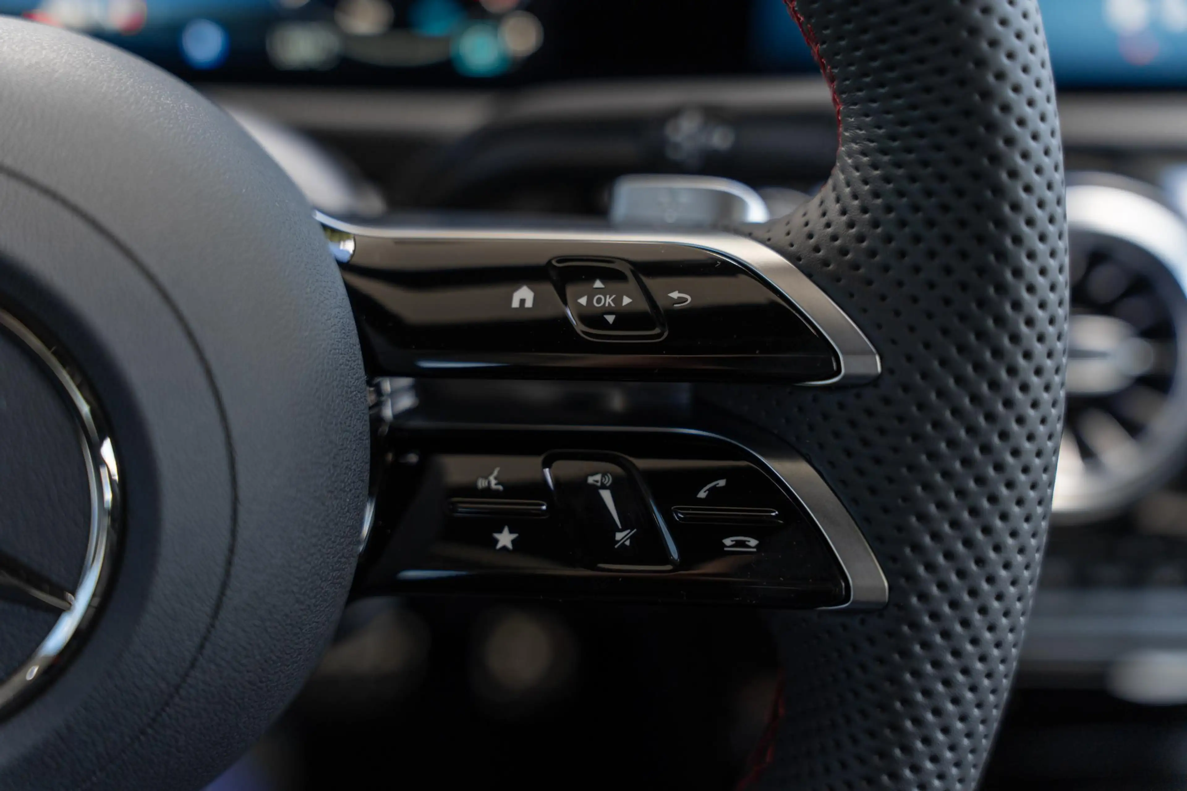Mercedes-Benz A 180 Business Solution AMG | Panoramaschuifdak | Premiu — photo 15