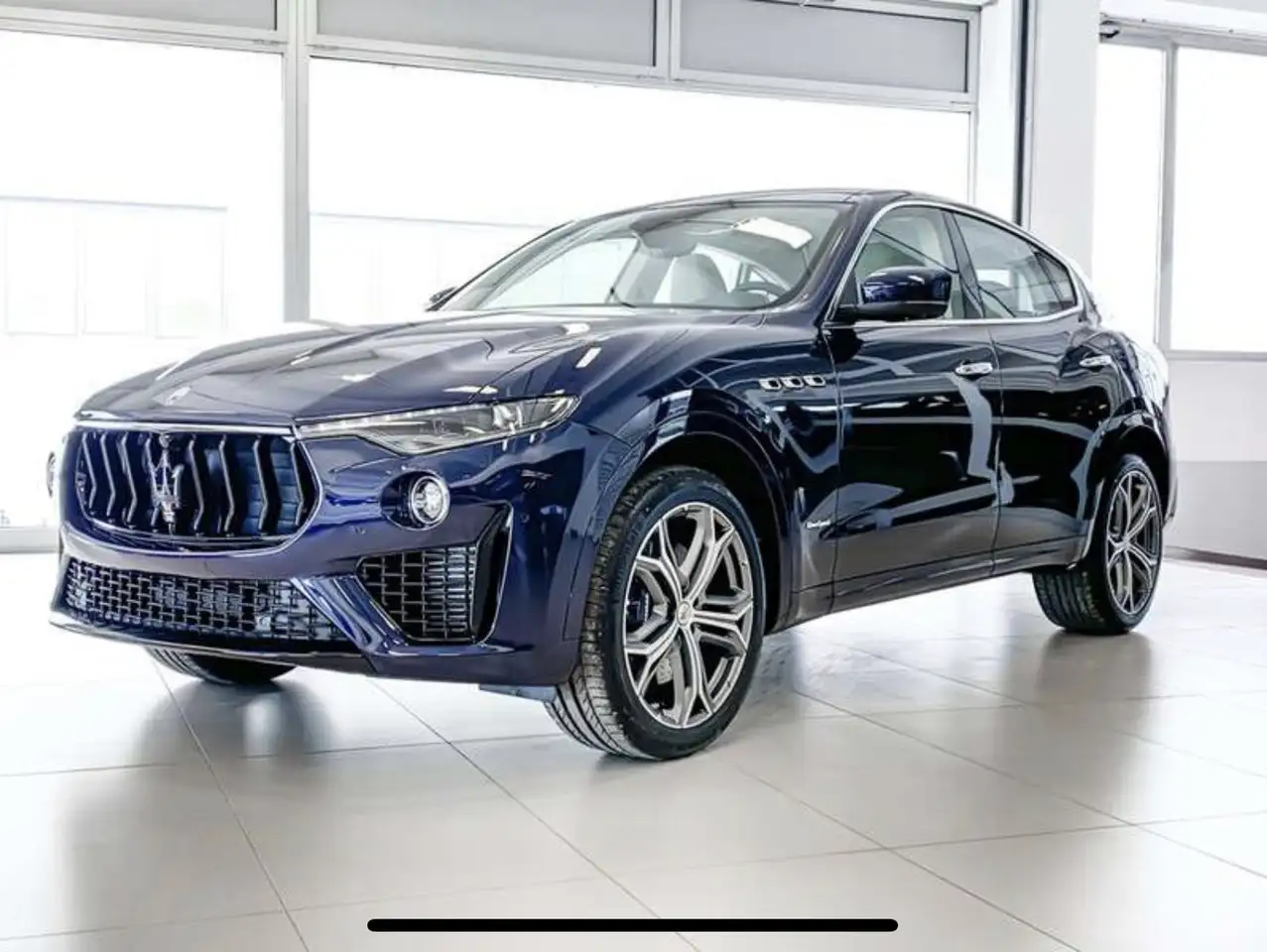 Maserati Levante 2021
