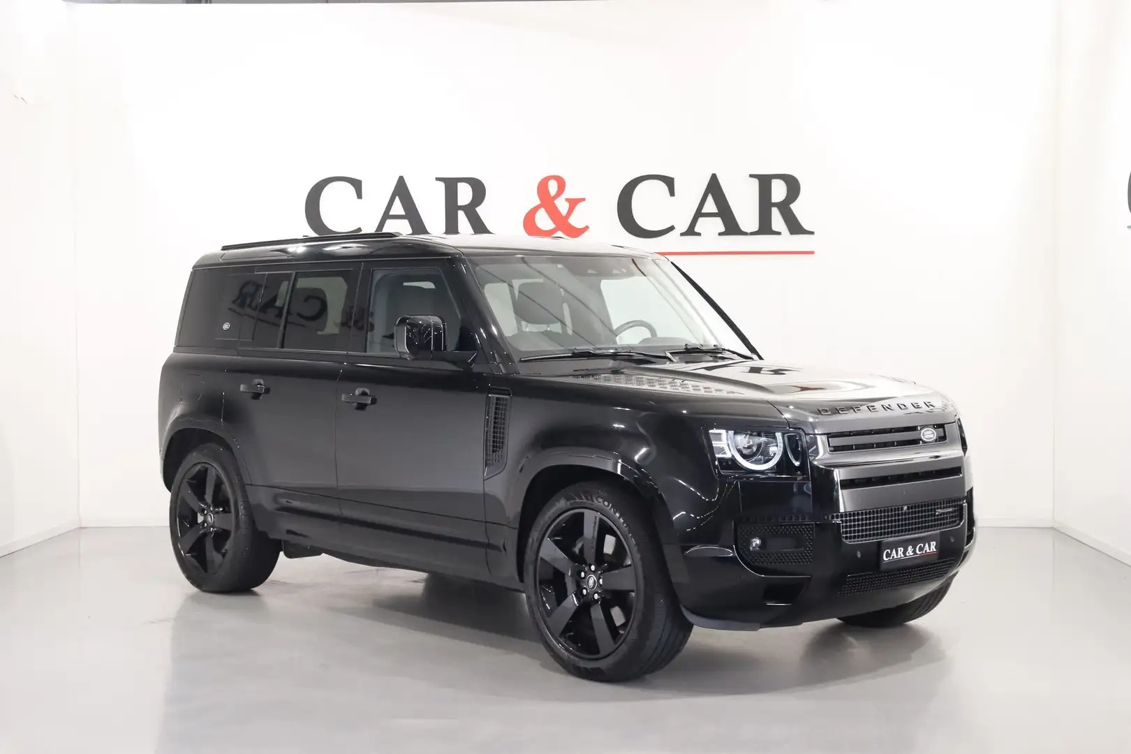 Land Rover Defender 110 3.0D I6 250 CV AWD Auto X-Dynamic HSE Nero - 1