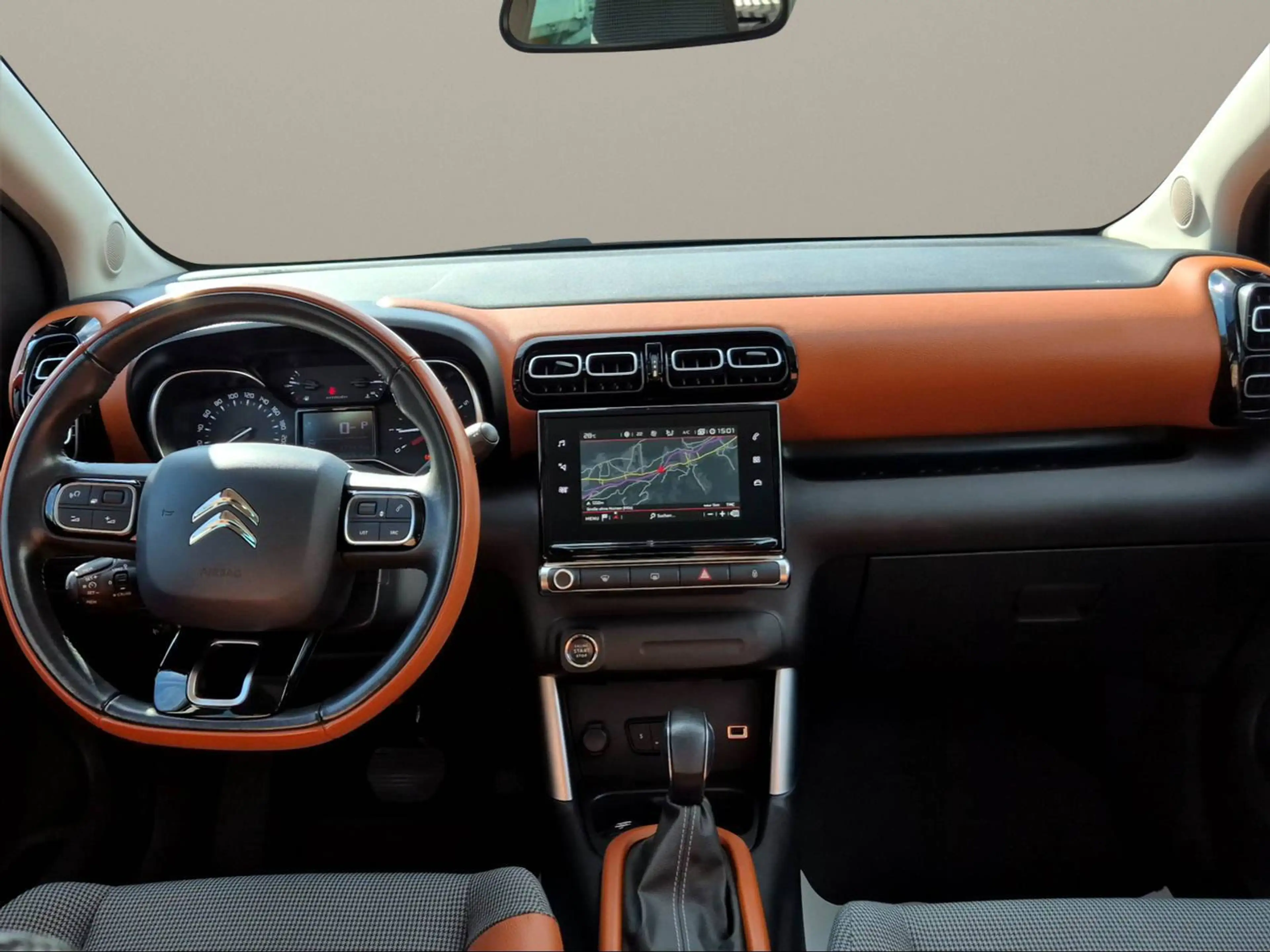 Citroen C3 Aircross Shine — photo 10