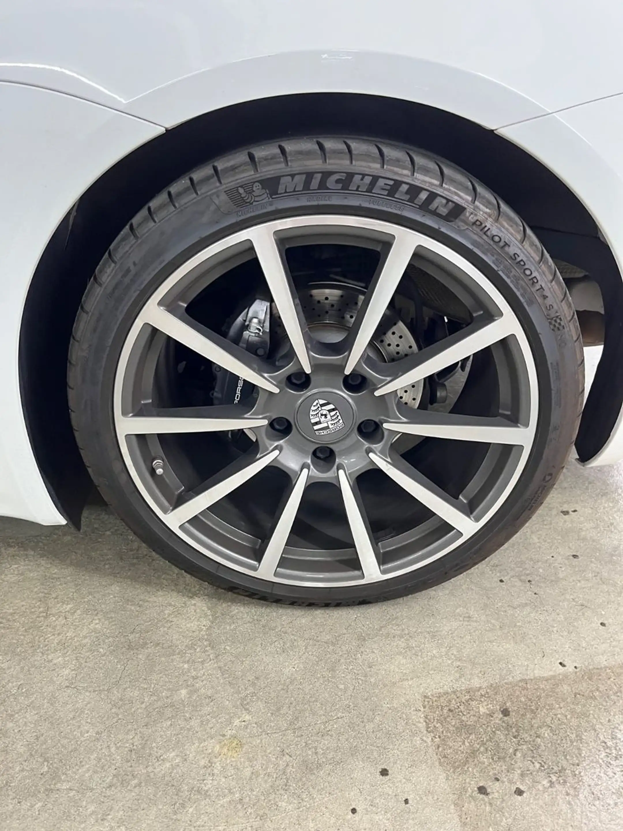 Porsche Boxster Volleder/Sitzbelüftung/Klappenauspuff — photo 8