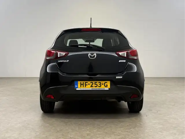 Mazda Mazda2 view 8