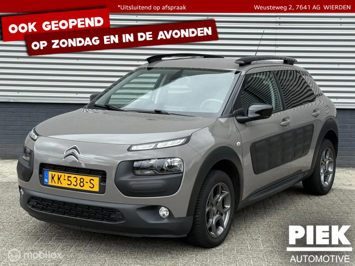Citroen C4 Cactus 1.2 PureTech Shine Bruin - 1