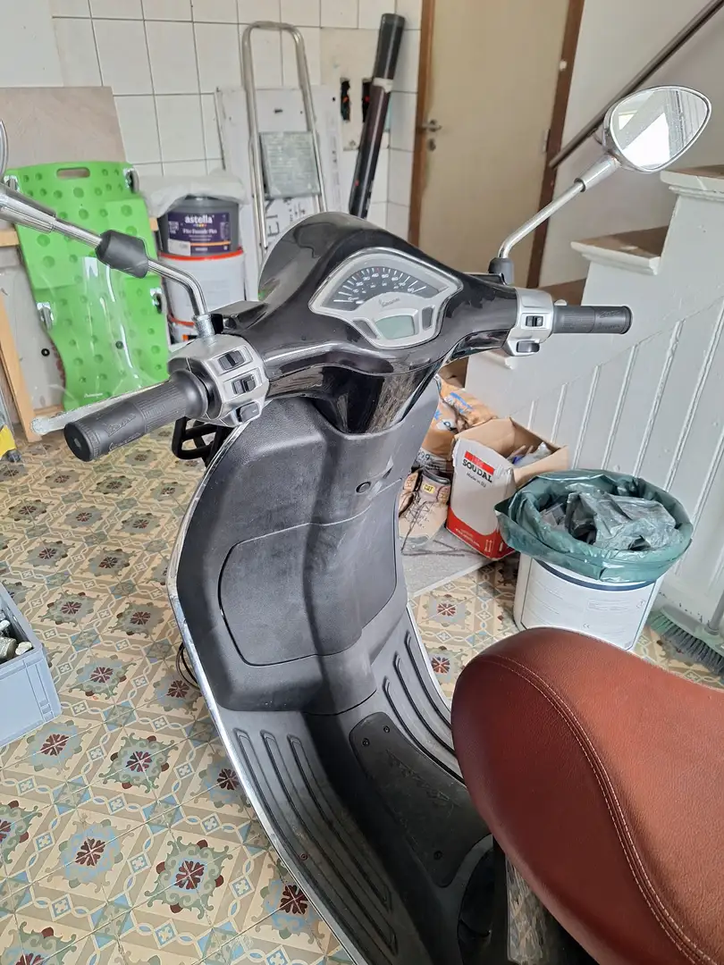 Piaggio Primavera Gris - 2