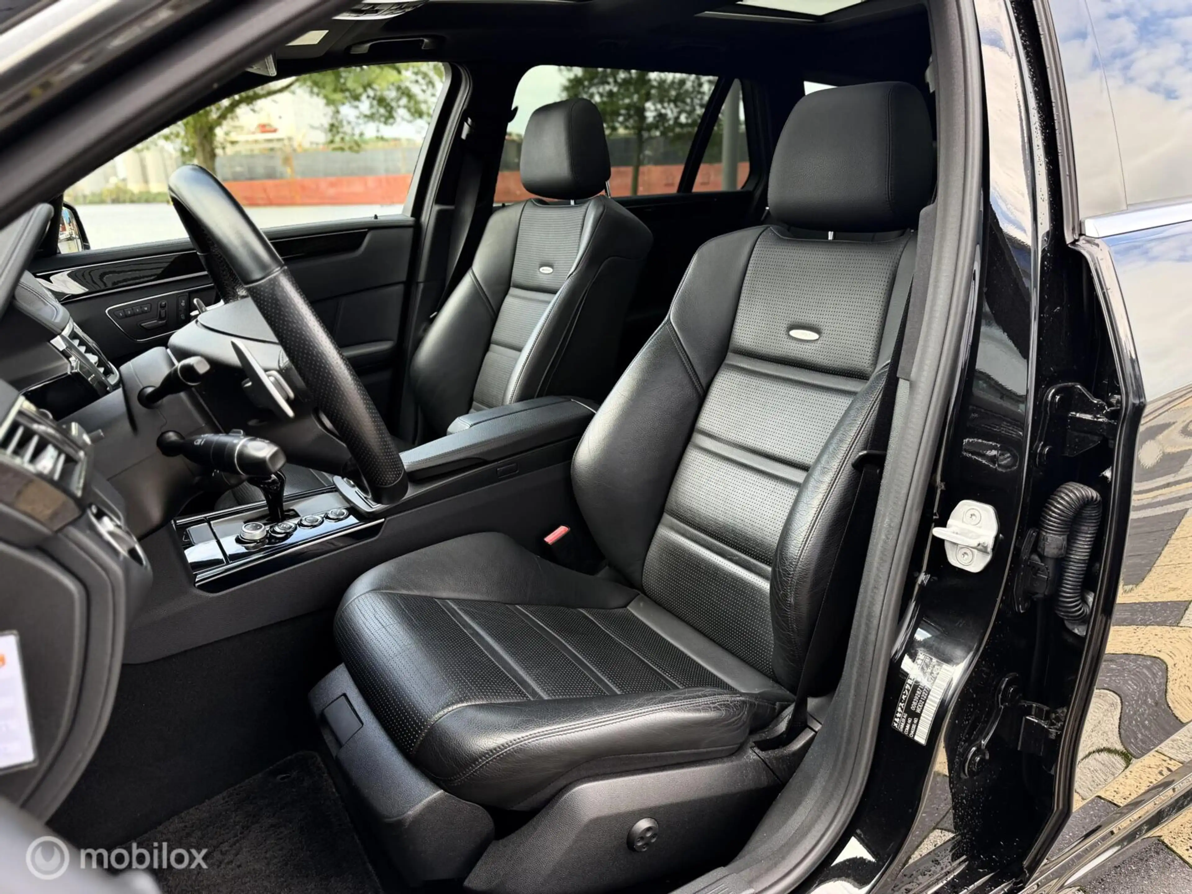 Mercedes-Benz E 63 AMG Estate 6.3 V8 |Pano |Memory |H&K — photo 14