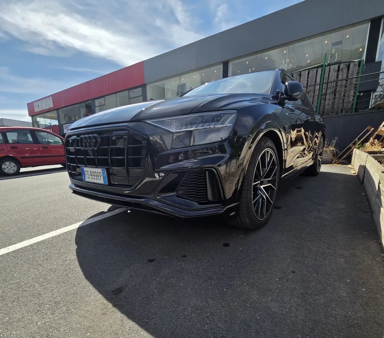 Audi Q8 Audi Q8 s-line - 2