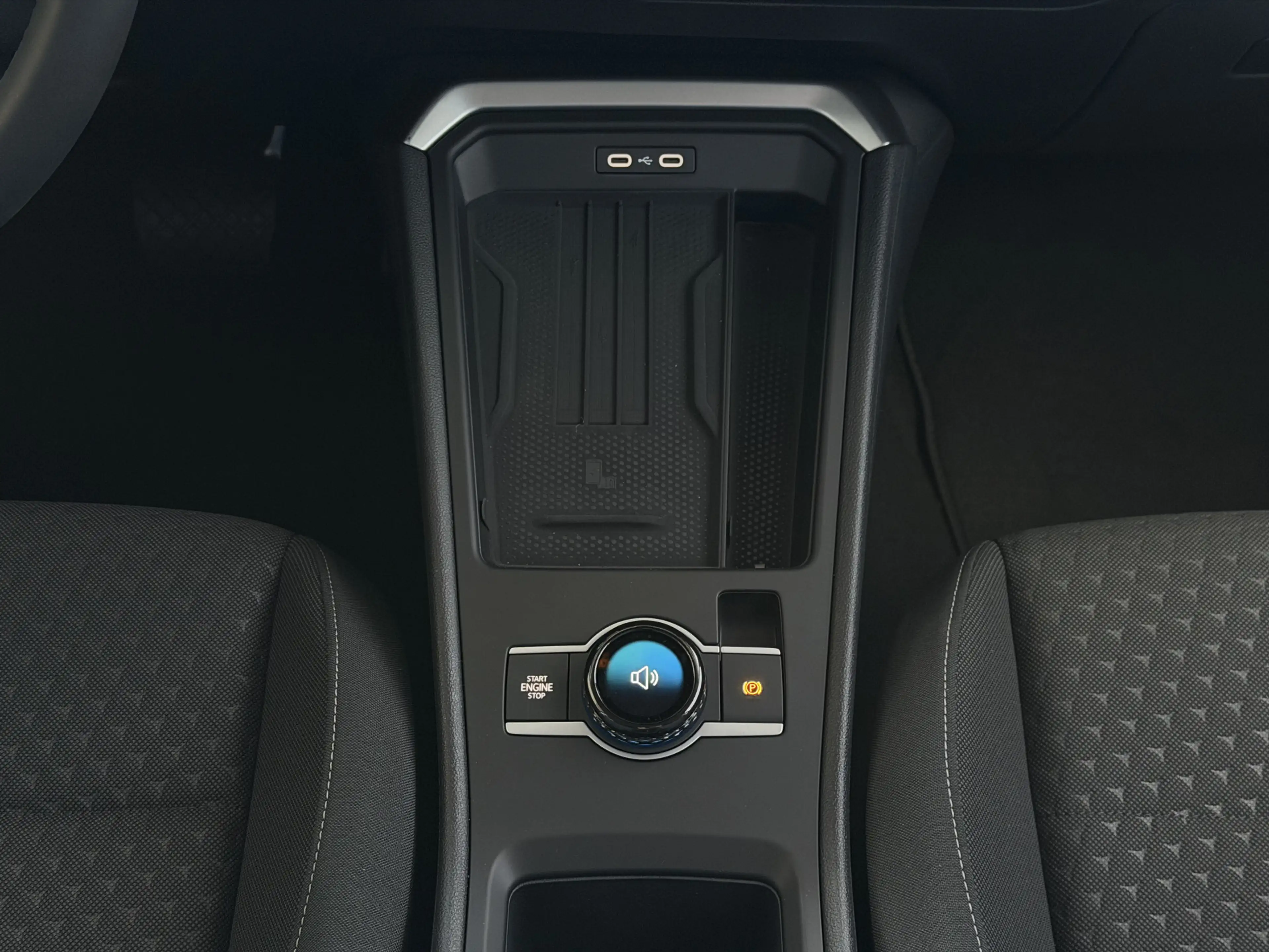 Volkswagen T-Roc NW MODEL 2026 1.5 eTSI 150PK CAMERA STOEL/STUUR VE — photo 25
