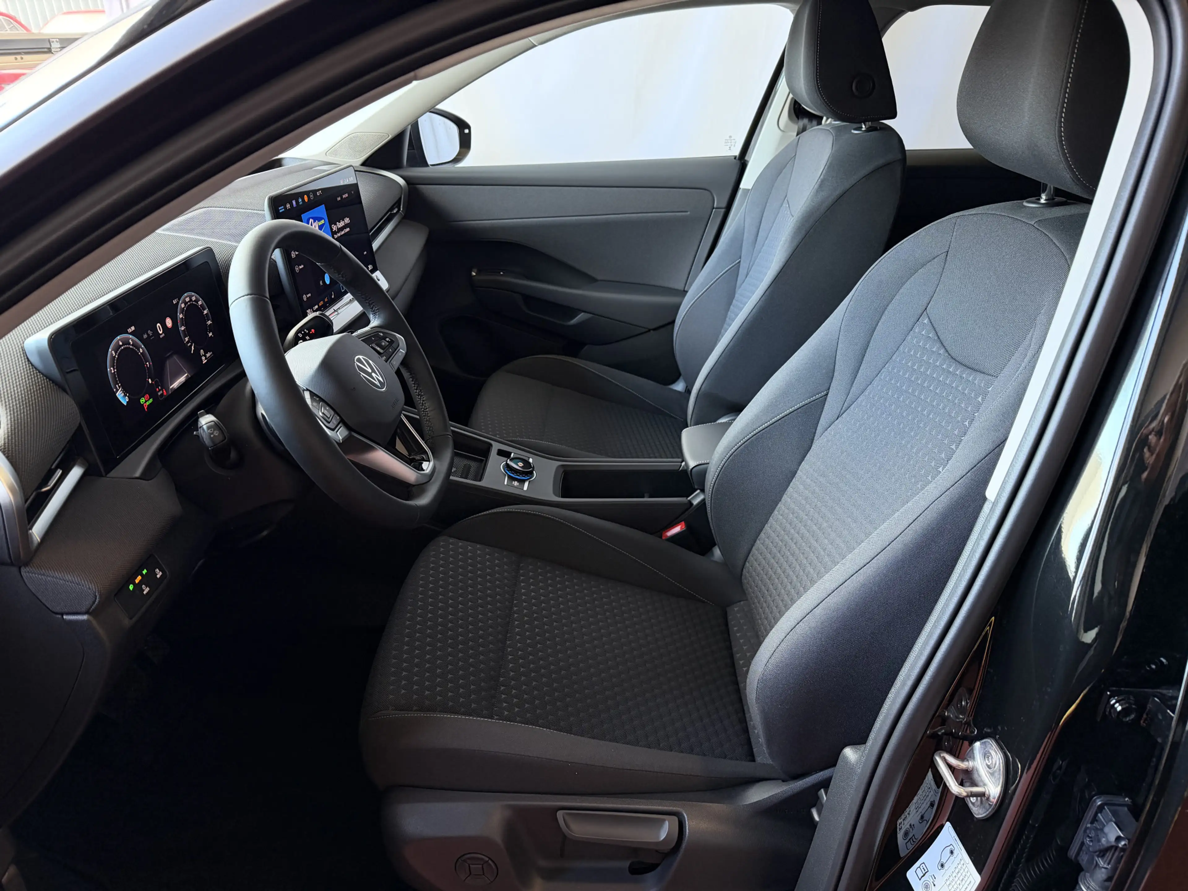 Volkswagen T-Roc NW MODEL 2026 1.5 eTSI 150PK CAMERA STOEL/STUUR VE — photo 14