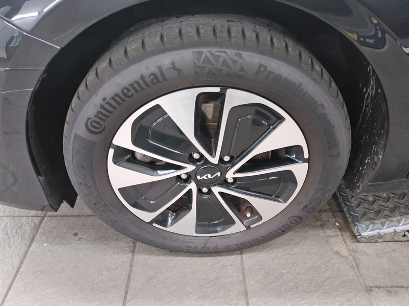 Kia Ceed SW / cee'd SW ceed Sportswagon 1.6 PHEV Vision LED SHZ PDC — photo 10