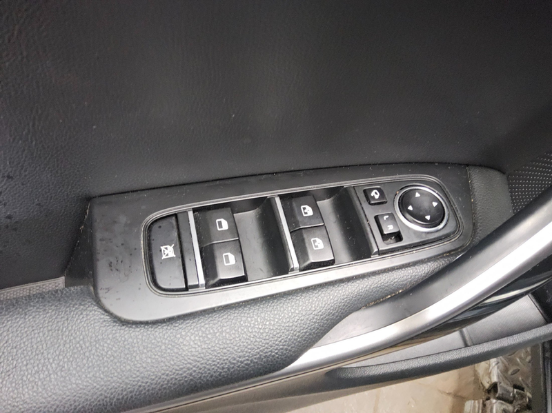 Kia Ceed SW / cee'd SW ceed Sportswagon 1.6 PHEV Vision LED SHZ PDC — photo 9