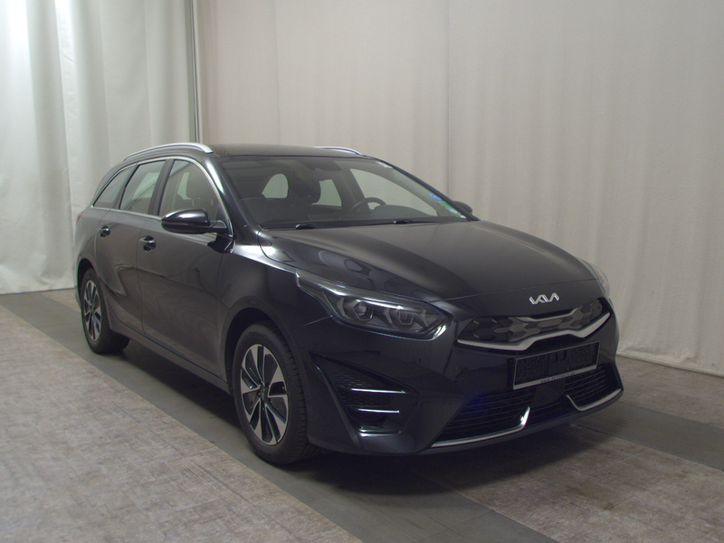 Kia Ceed SW / cee'd SW ceed Sportswagon 1.6 PHEV Vision LED SHZ PDC — photo 3